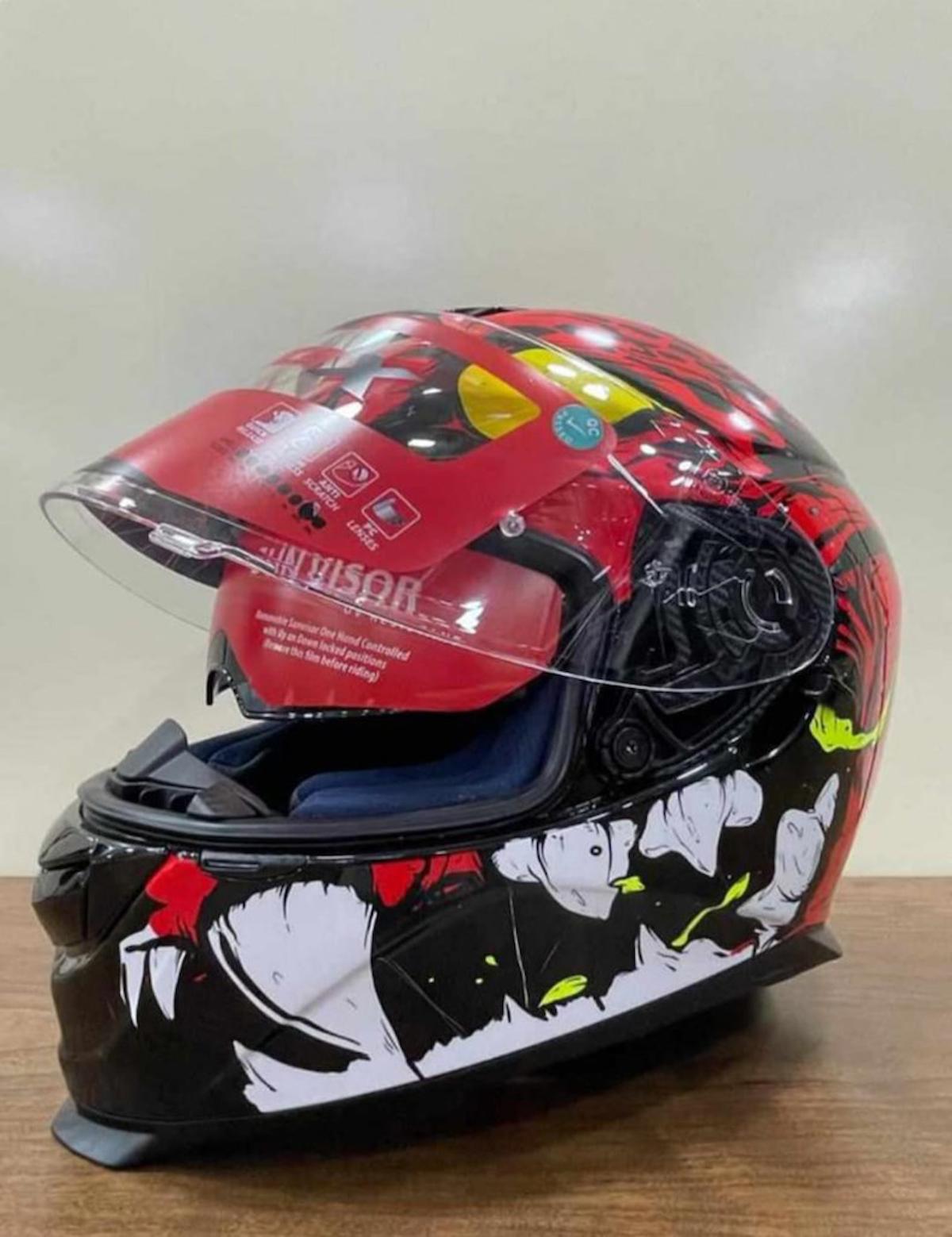 SCOYCO EAGLE GLOSS KASK KIRMIZI - SİYAH (XL)