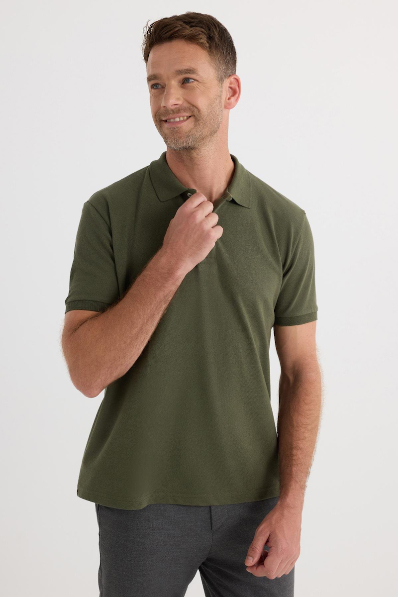 Erkek Regular Fit Klasik Kesim Pamuklu Yumuşak Dokulu Serin Tutan Kumaş Düz Pike Haki Polo Yaka Tişört