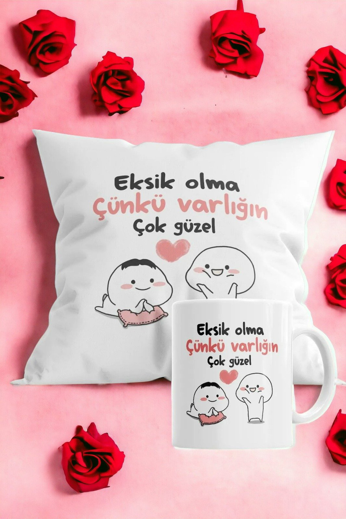 Hediyemi Eksik Olma Çünkü Varlığın Çok Güzel Baskılı Hediyelik Yastık Ve Kupa Seti