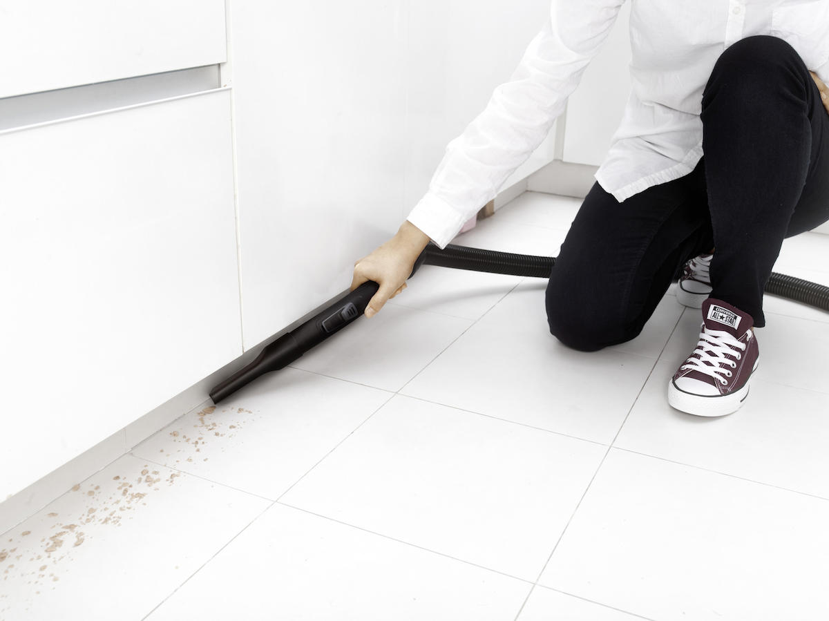 Karcher VC 2 ERP 700 W Toz Torbalı Elektrikli Süpürge