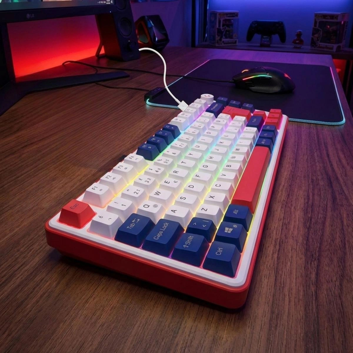 Clicky 75 Üç Renkli Mekanik Hisli RGB Türkçe Q Membrane Oyuncu Klavyesi