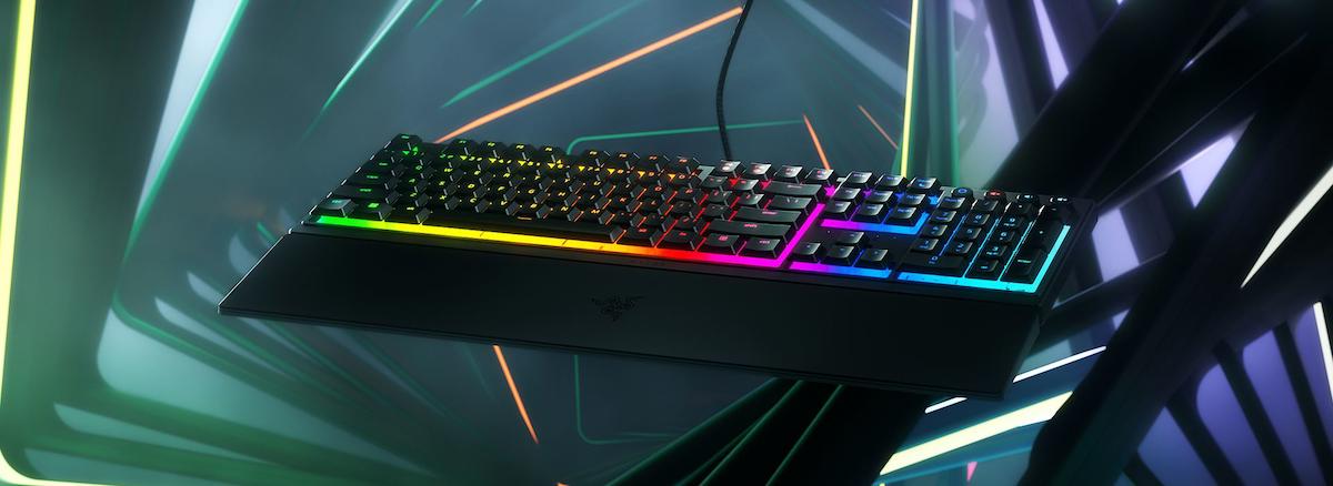 Razer Ornata V3 Türkçe Q RGB Mecha-Membrane Kablolu Gaming Klavye