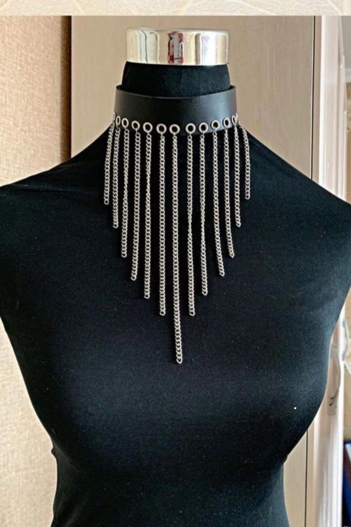 Zincirli Deri Choker