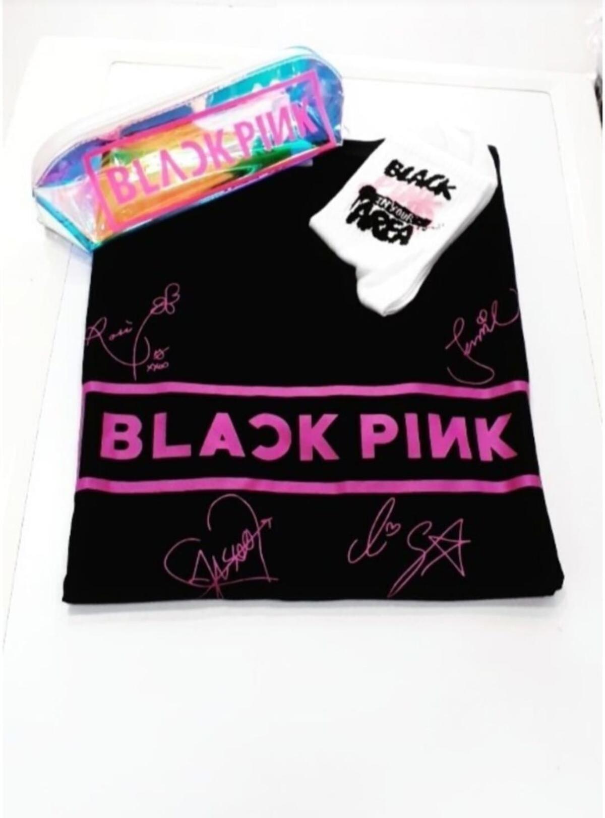 Blackpink Unisex T-shirt Kalemlik Çorap 3 Lü Kombin