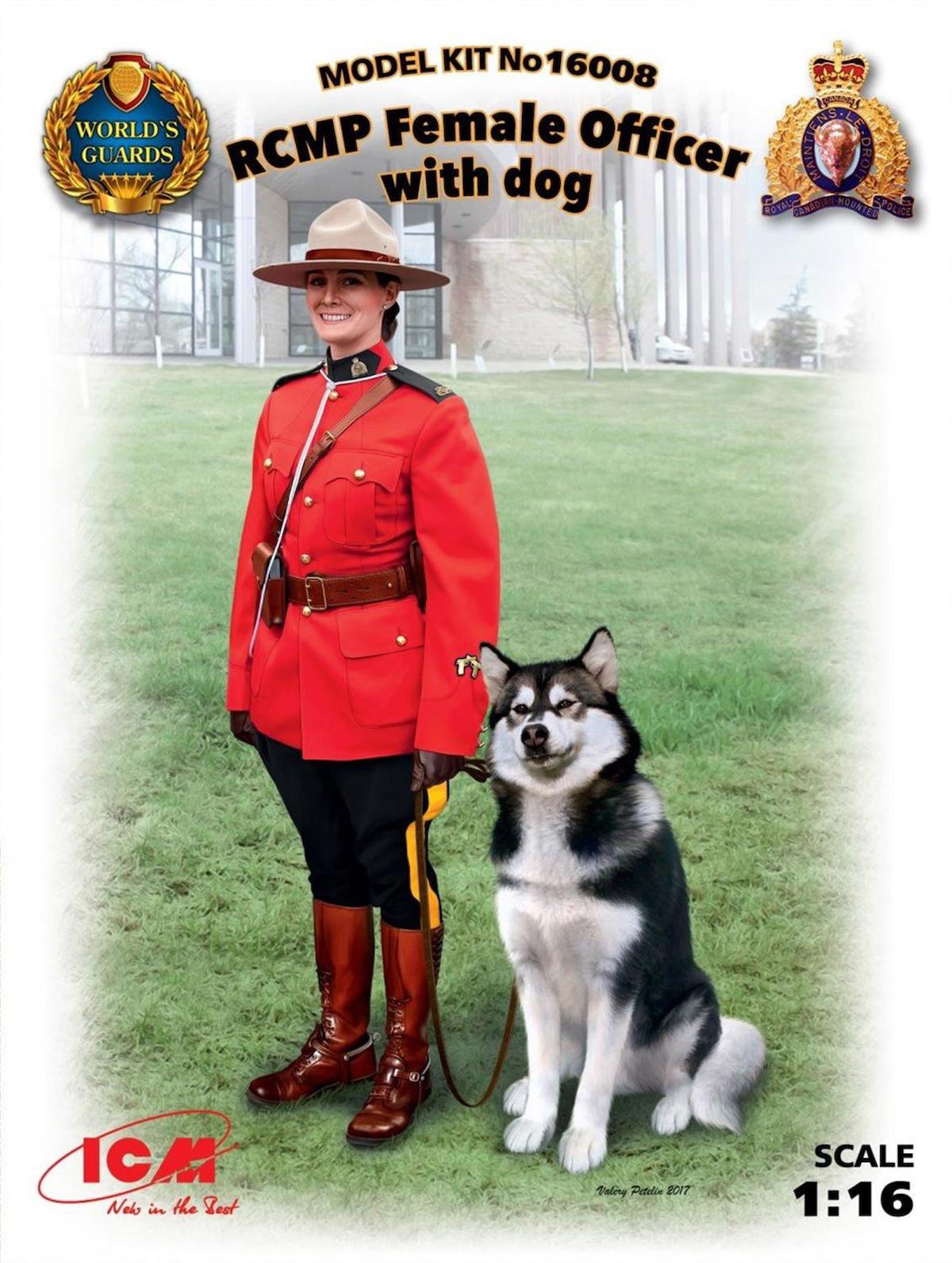 16008 1/16 RCMP Female Officer with dog  new molds