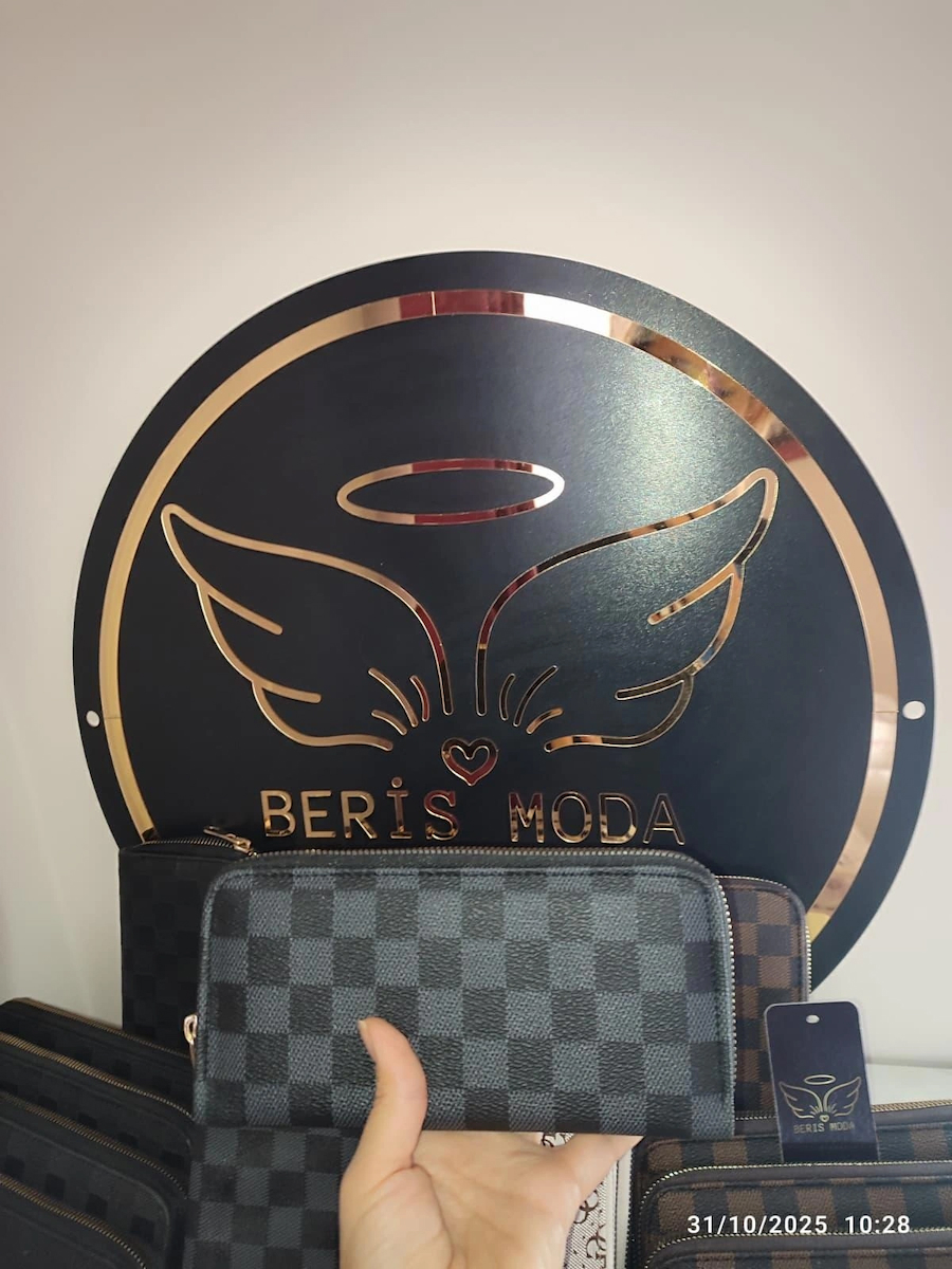 Kadın Genç Vızör Monogram Desenli Modern Cüzdan
