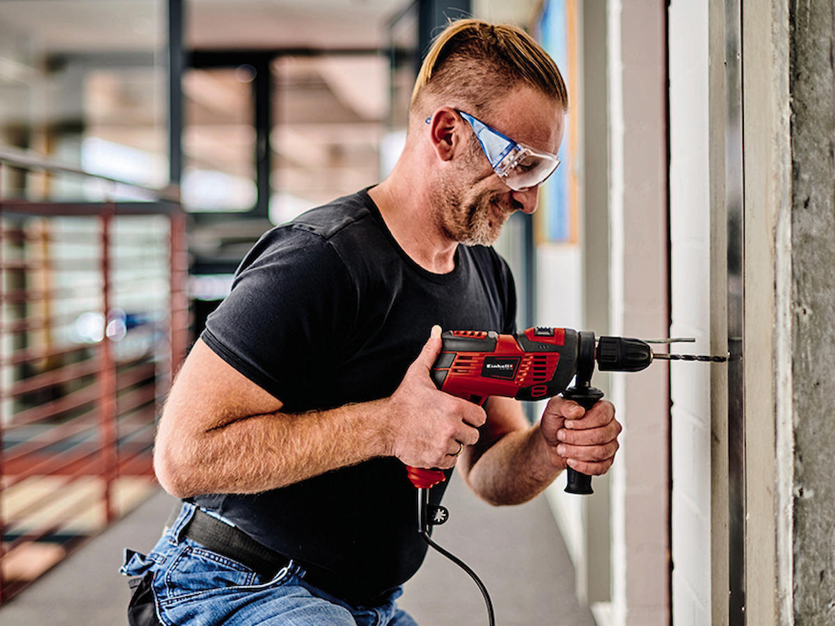 Einhell Darbeli Matkap TC-ID 720/1 E Kit (delme/darbeli delme, 13 mm mandren, devir elektroniği, beton için 5 parçalı uç seti + E-Box Basic)