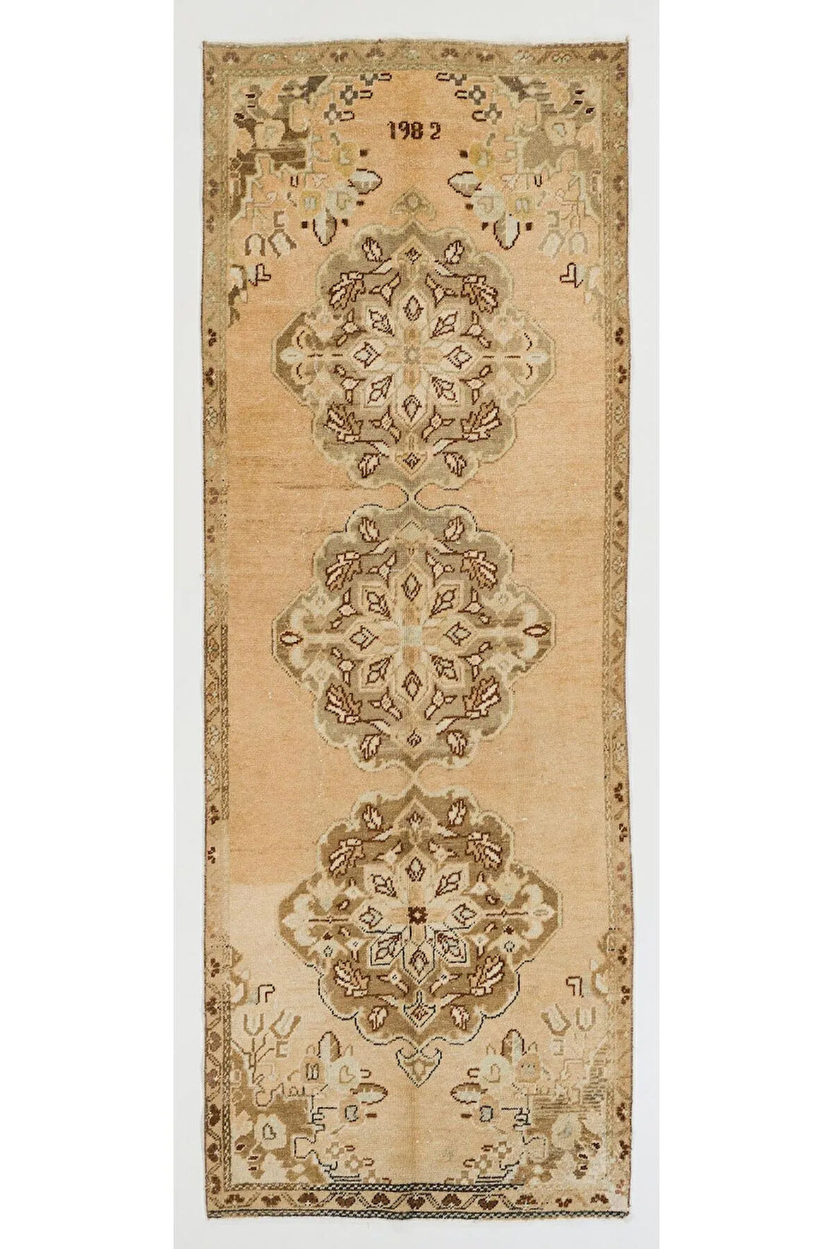 100x274 cm Eski El Yapımı Bej Renk Türk Uşak Yolluk Halısı. 1982 Tarihli. %100 Doğal Yün