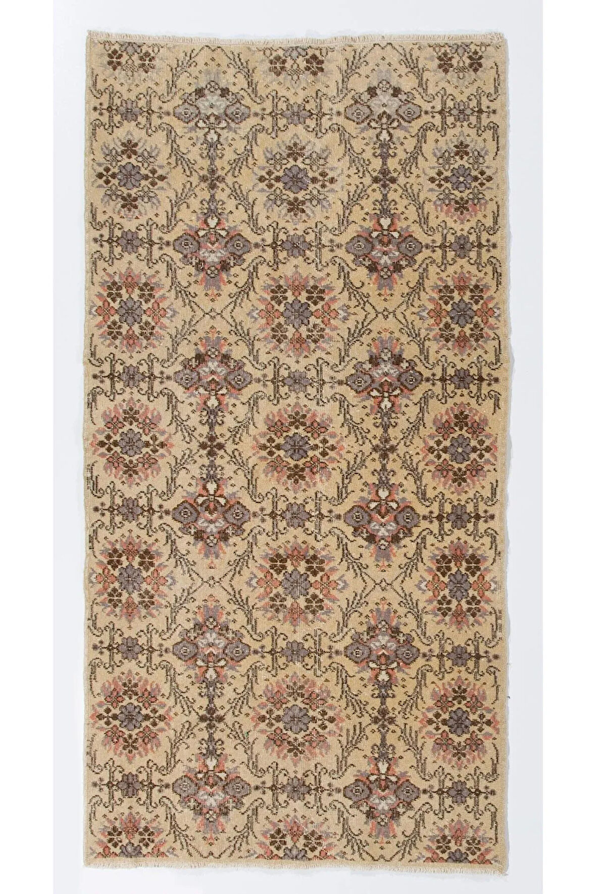 114x222 cm El Dokuma Eski Çiçek Desenli Anadolu Halısı