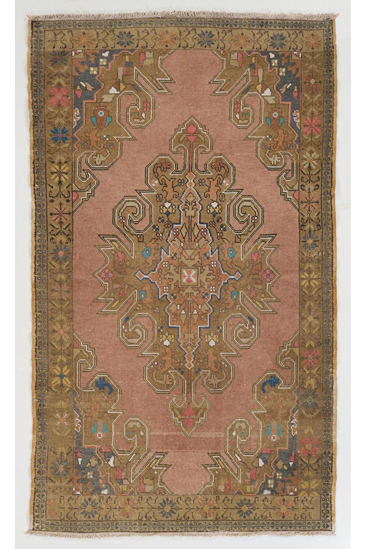 138x230 cm Eski El dokuması Türk Köy Halısı. Yumuşak Renklerde Yün Halı