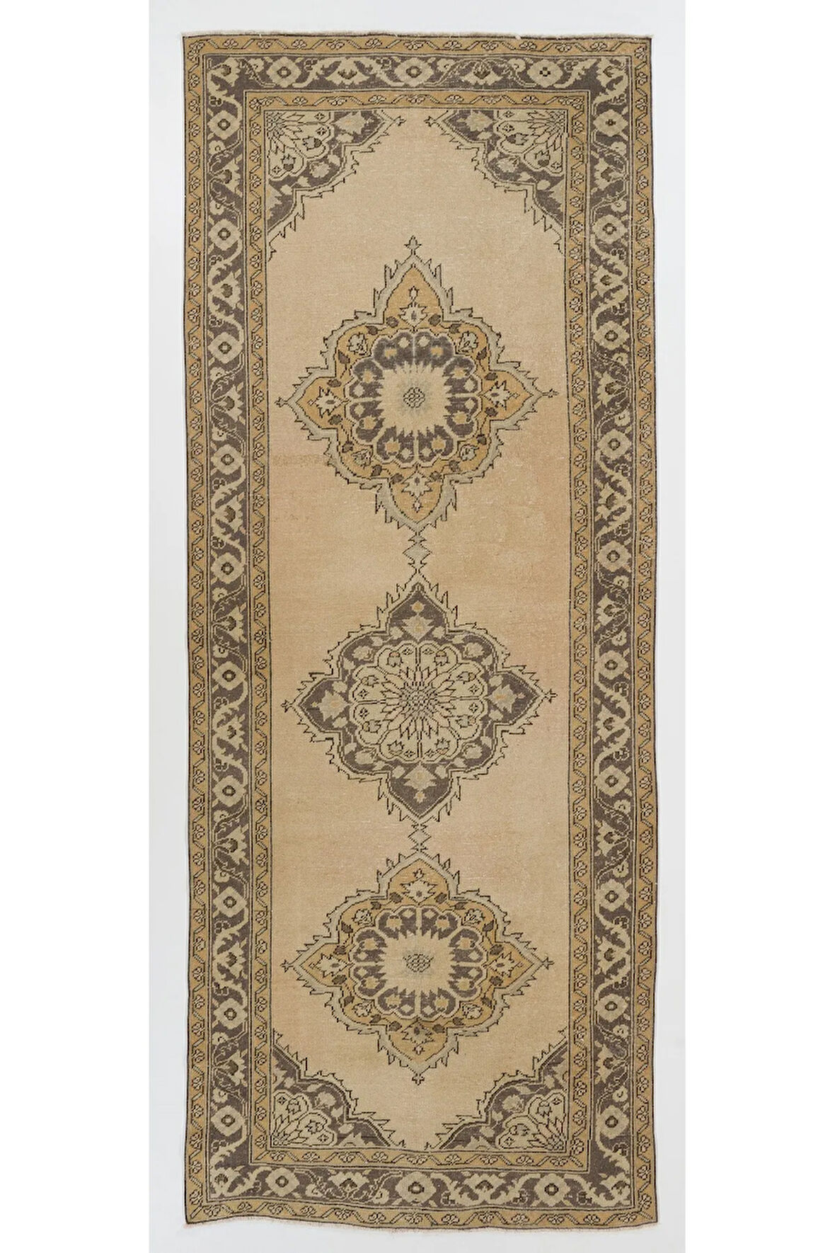 133x334 cm Koridor Dekoru için Üç Madalyonlu Eski El Yapımı Türk Uşak Yolluk Halı
