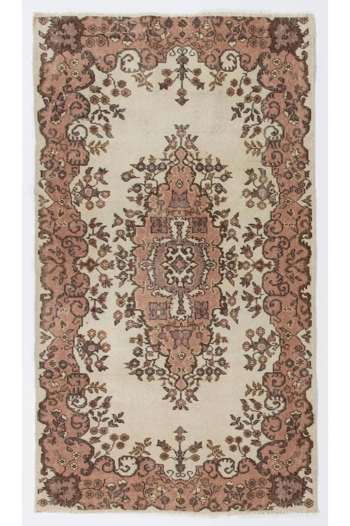 117x203 cm Bej ve kırmızı Renklerde Eski Bahçe Tasarımı Çiçekli Isparta Halı