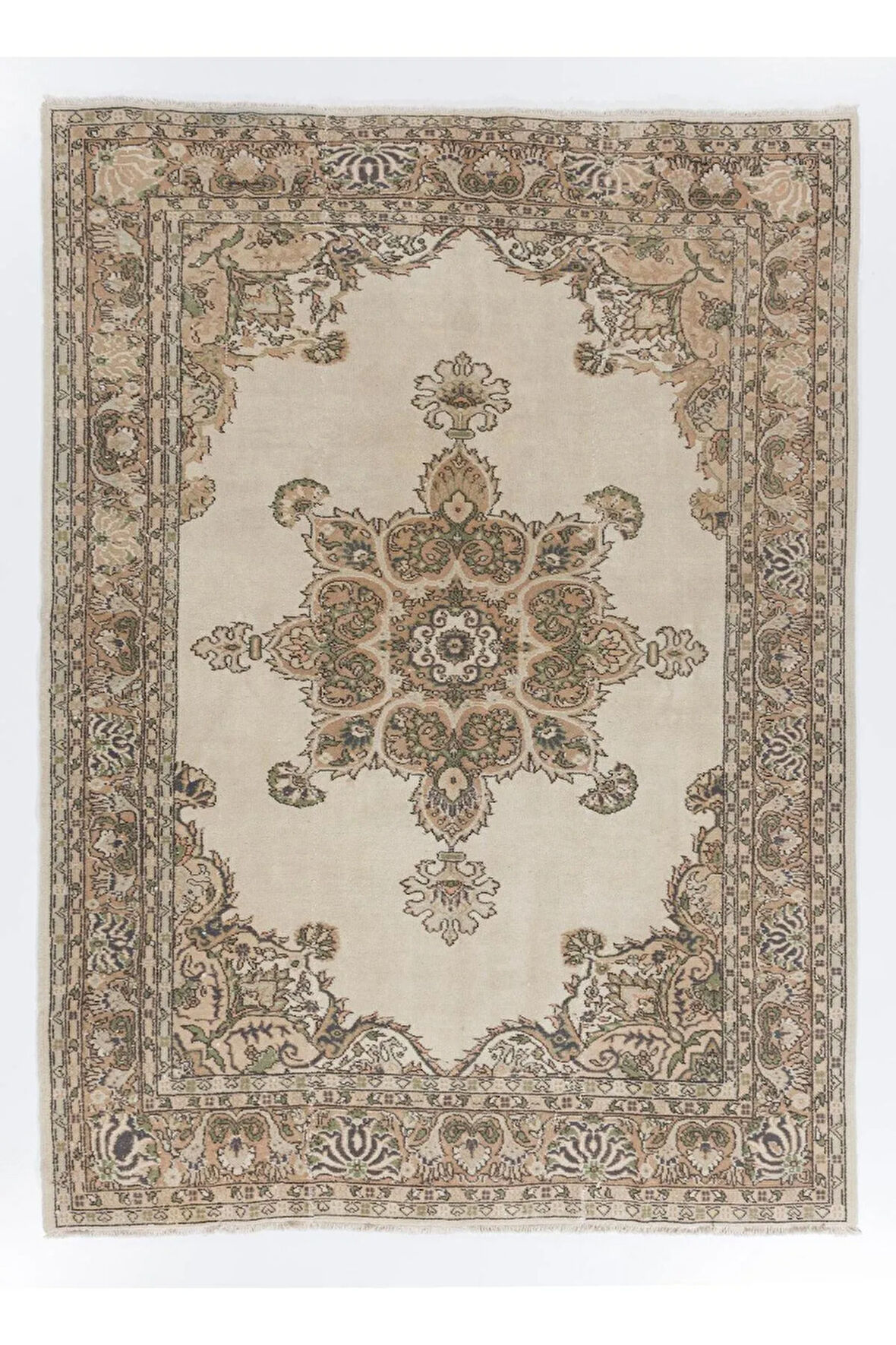 200x274 cm Güneşte Soldurulmuş Eski El Düğümlü Türk Uşak Alan Halısı