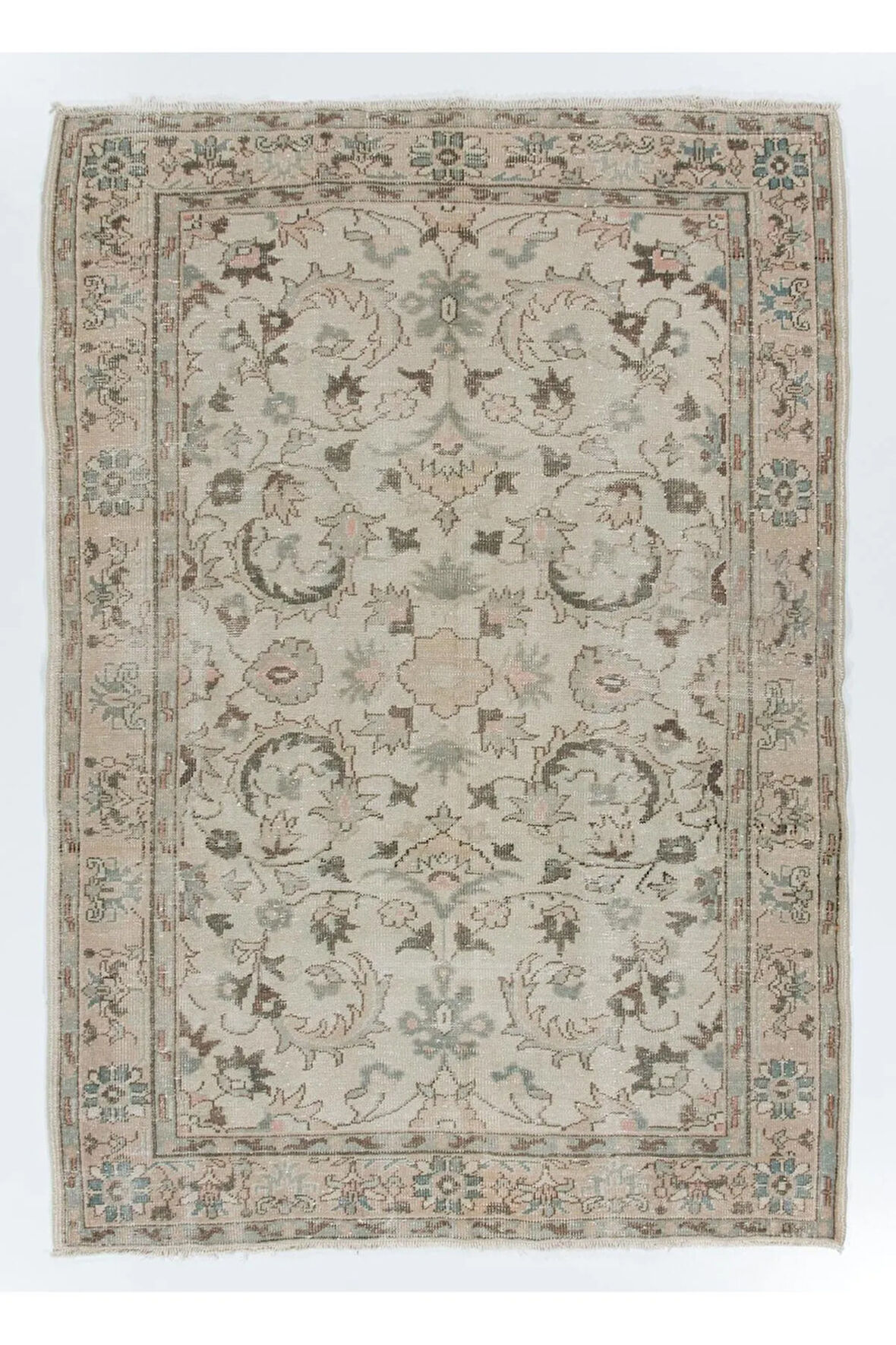 173x240 cm Eski El Düğümlü Çiçek Desenli Anadolu Halısı, El Dokuma Oturma Odası Halısı