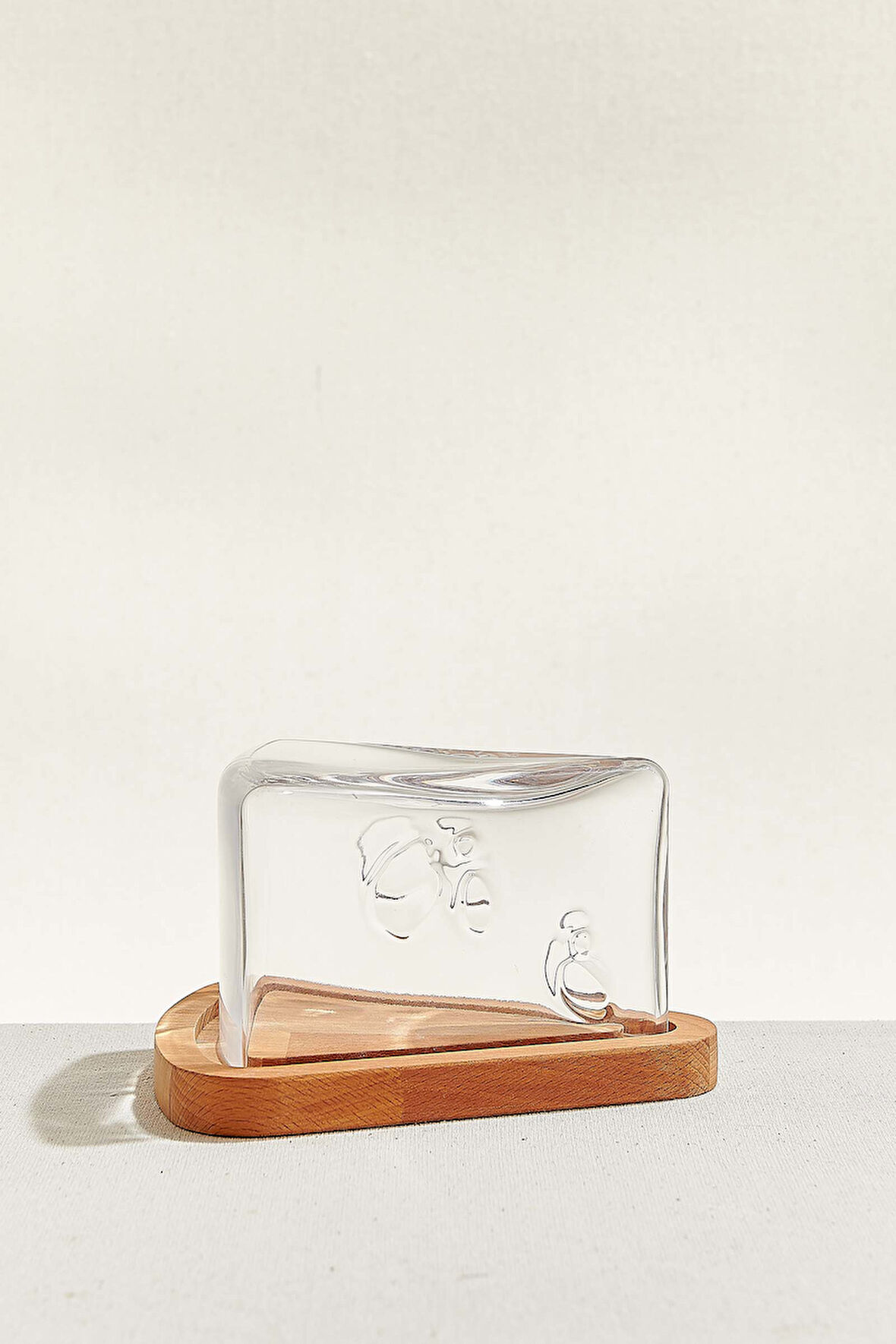 Bir Kalıp Peynir Kabı