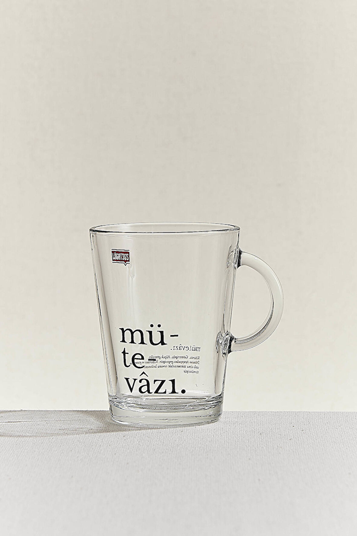 Lügat 365 Mütevazı Kupa