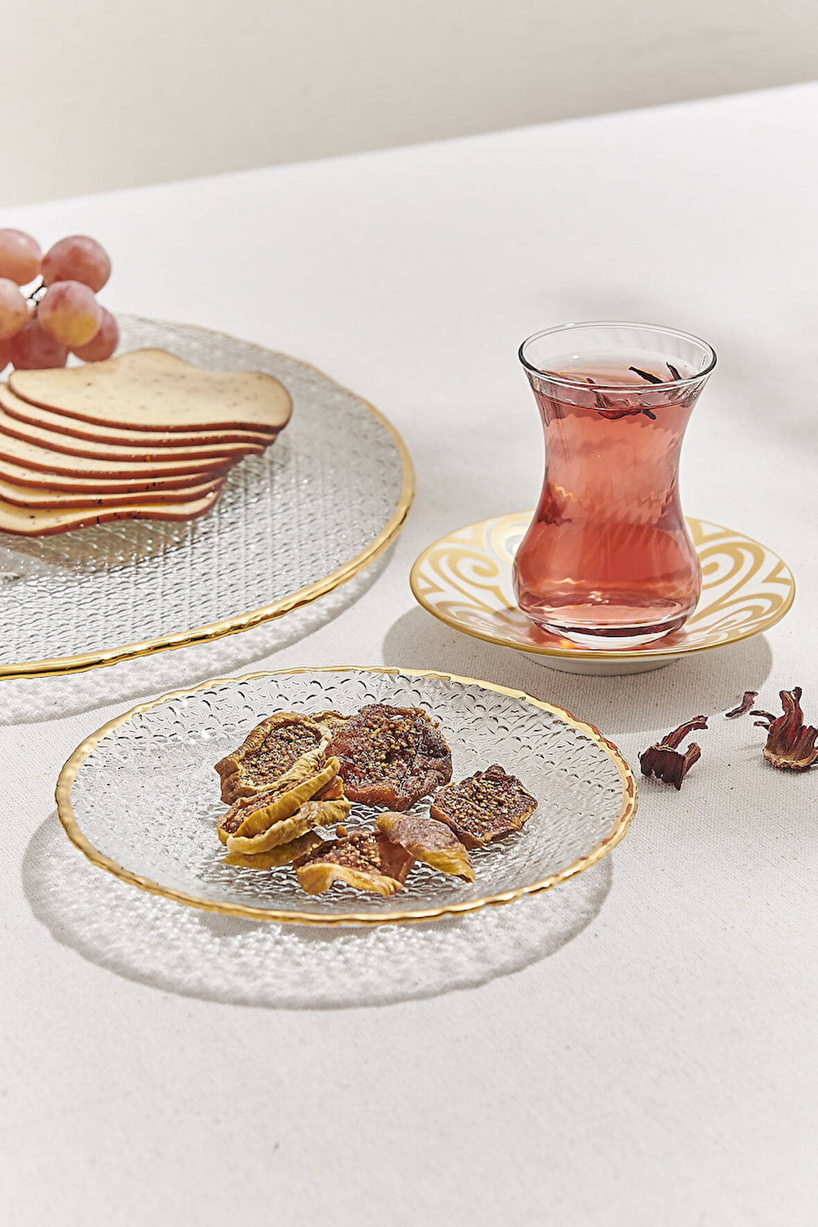 Buzlu Cam Tabak Altın 16 cm