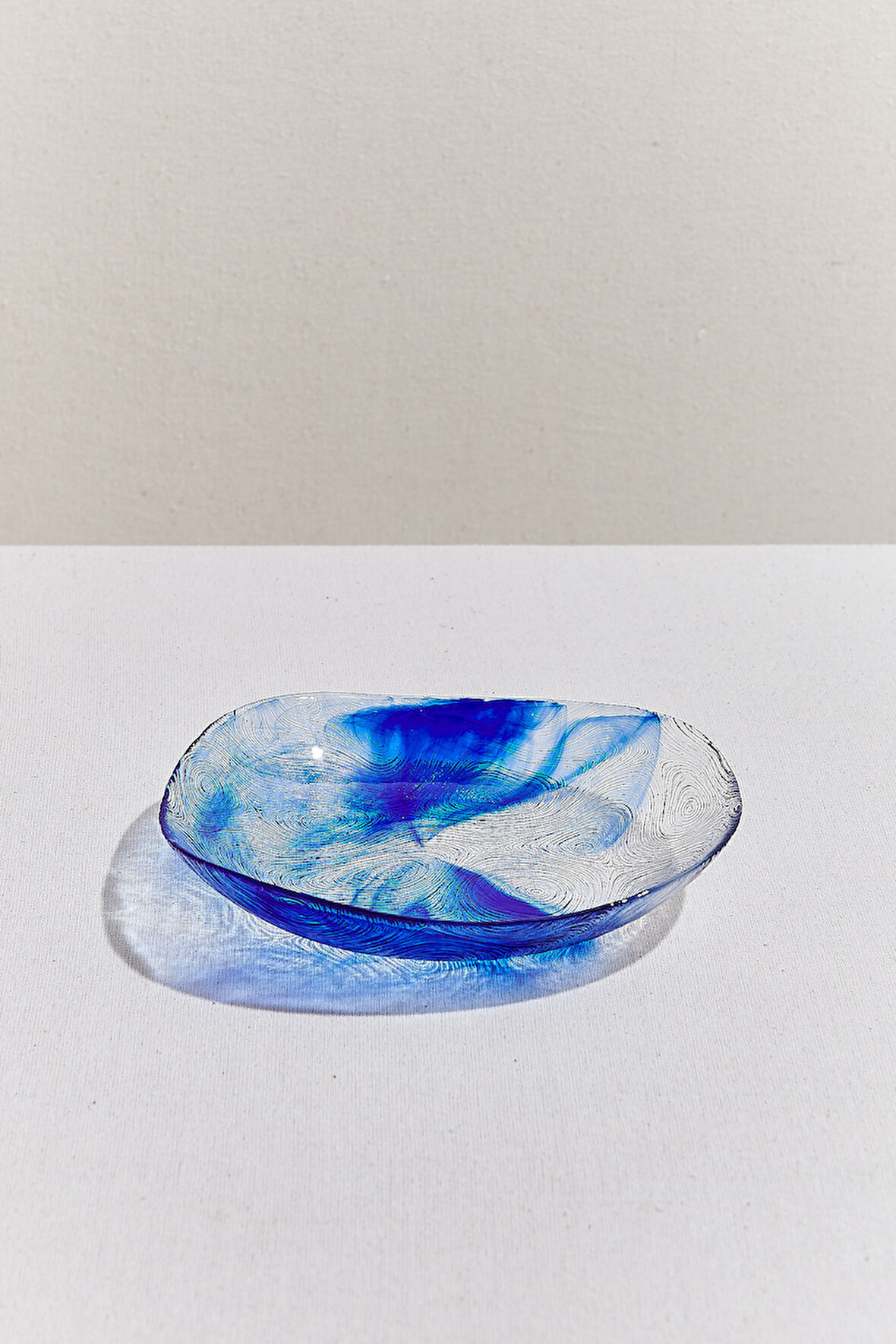 Linden Batik Çukur Tabak 19 cm