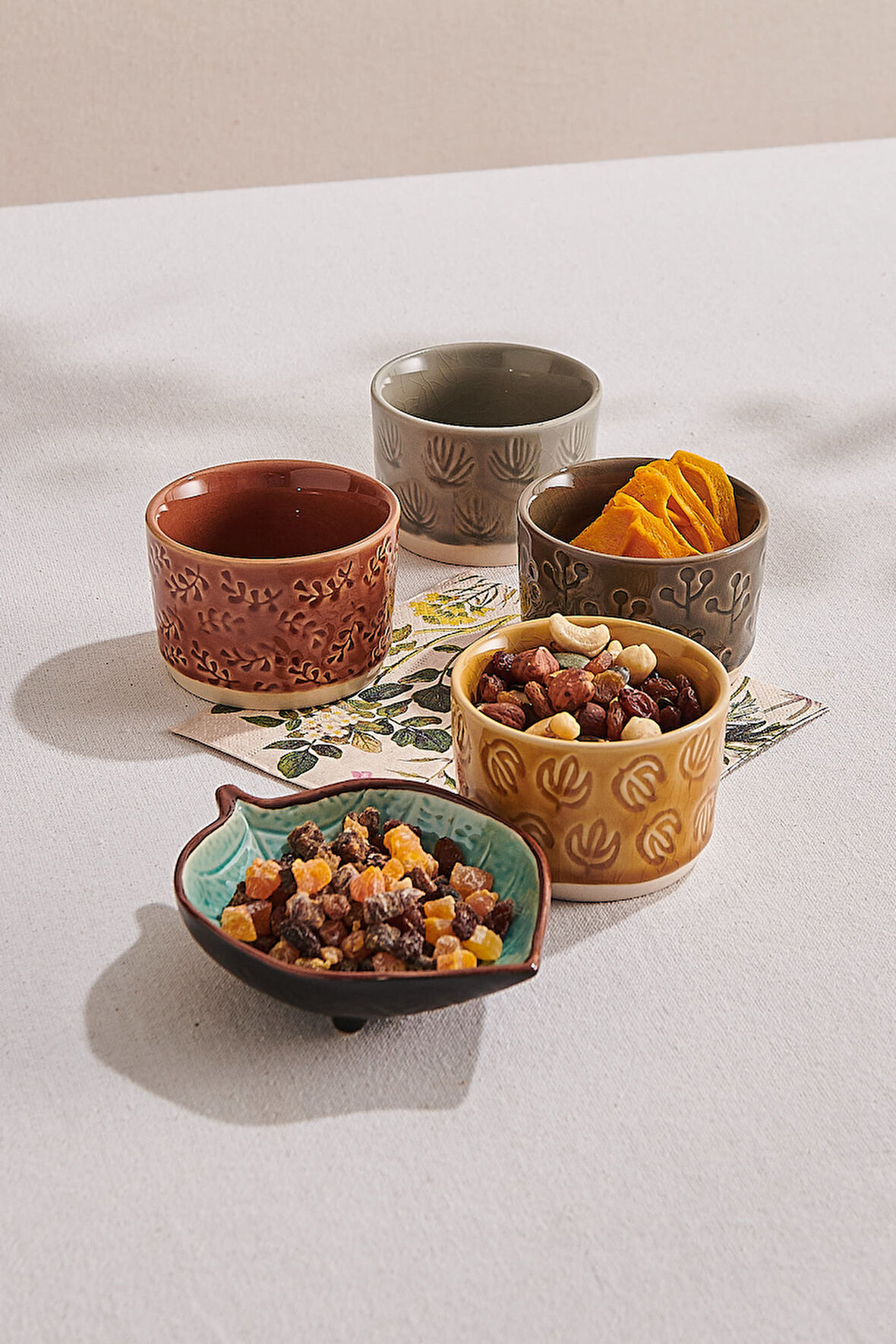 Yaprak Seramik 4'lü Kase Seti