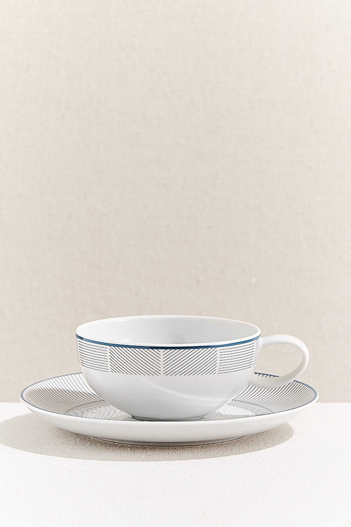 Orquestra Porselen Çay Fincanı Krem Gri