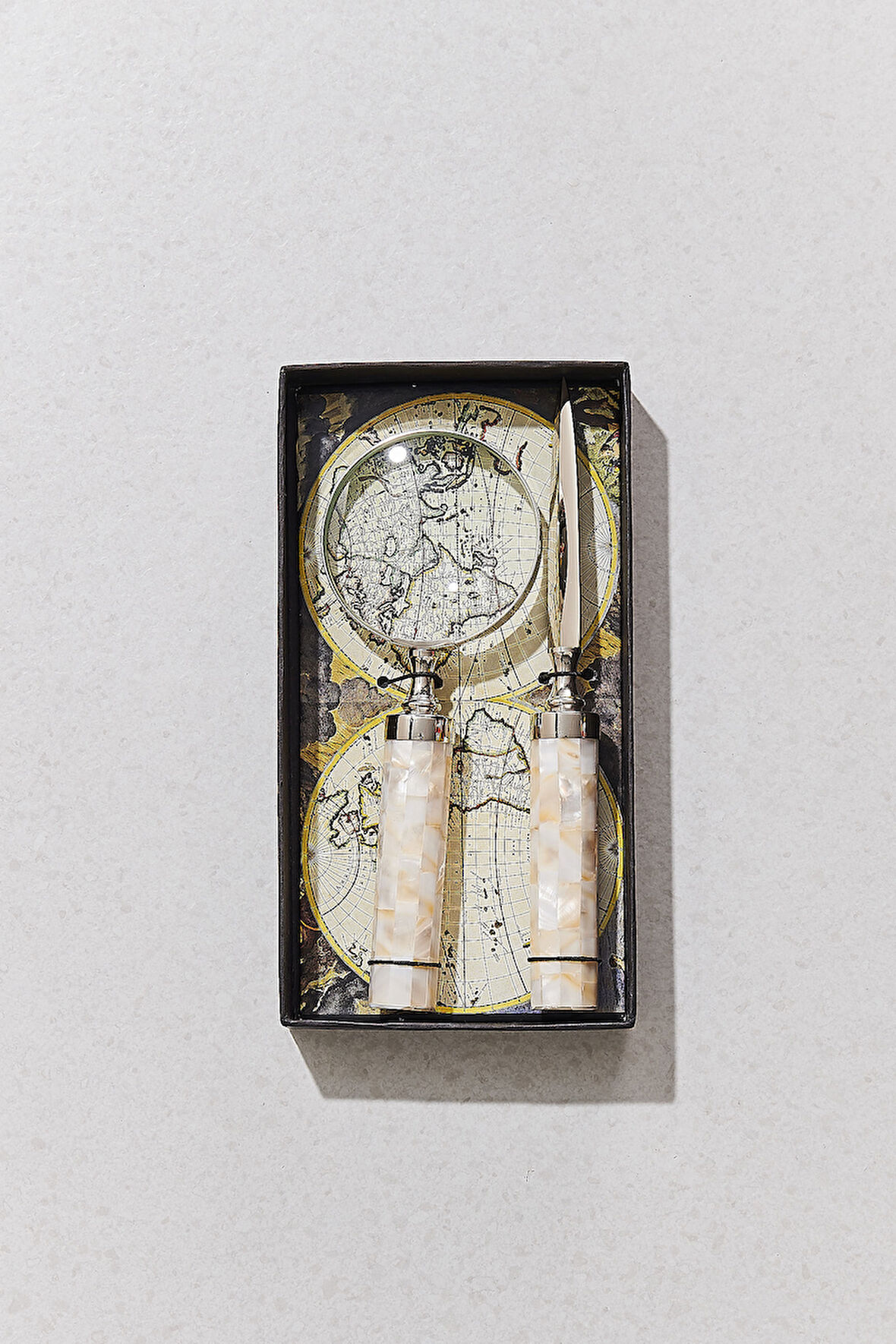 Atlas Büyüteç Zarf Acacagı Seti Sedef