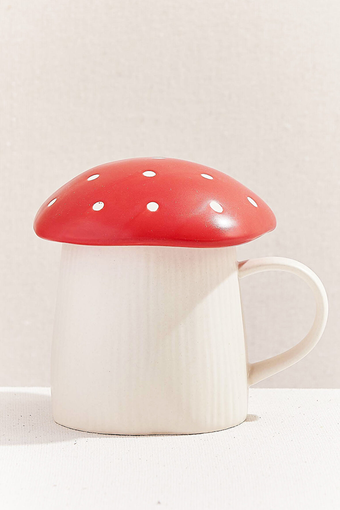 Mantar Kapaklı Seramik Kupa Bej