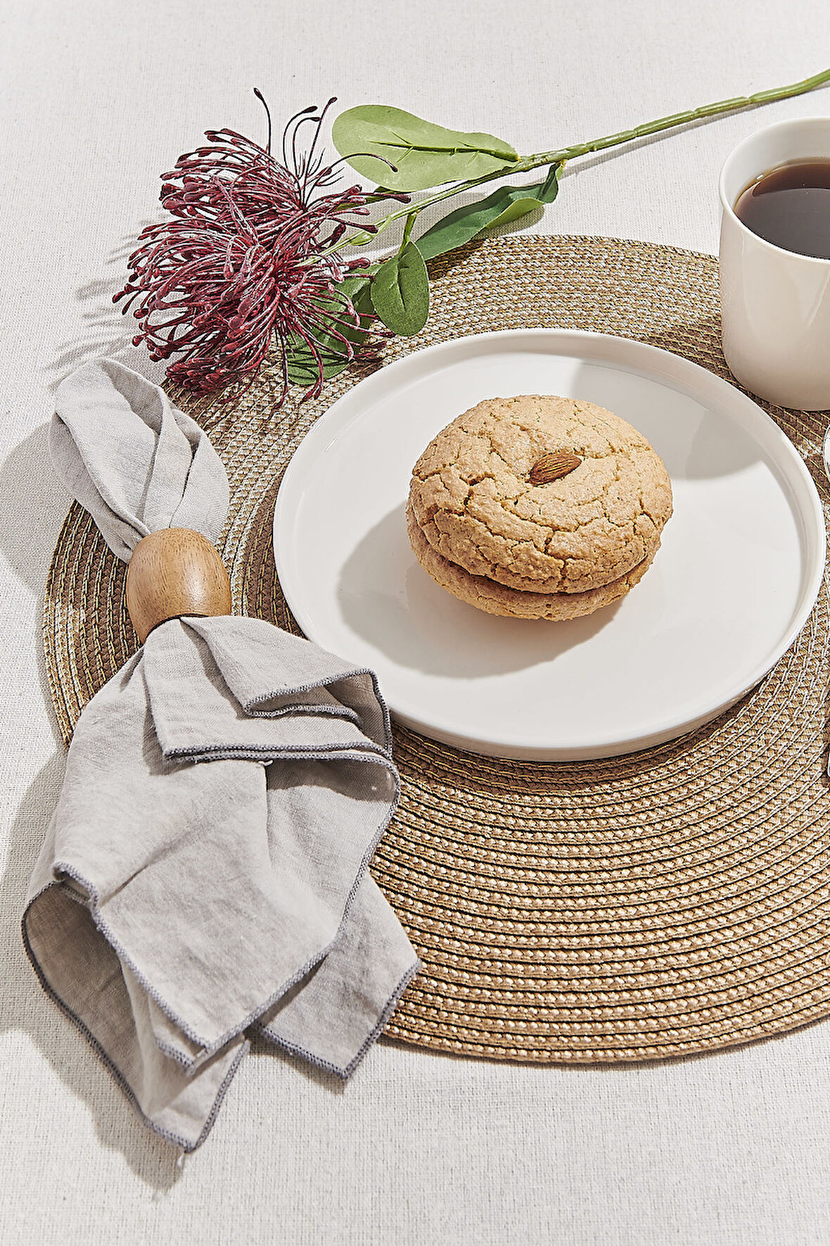 Solid Porselen Pasta Tabağı Beyaz