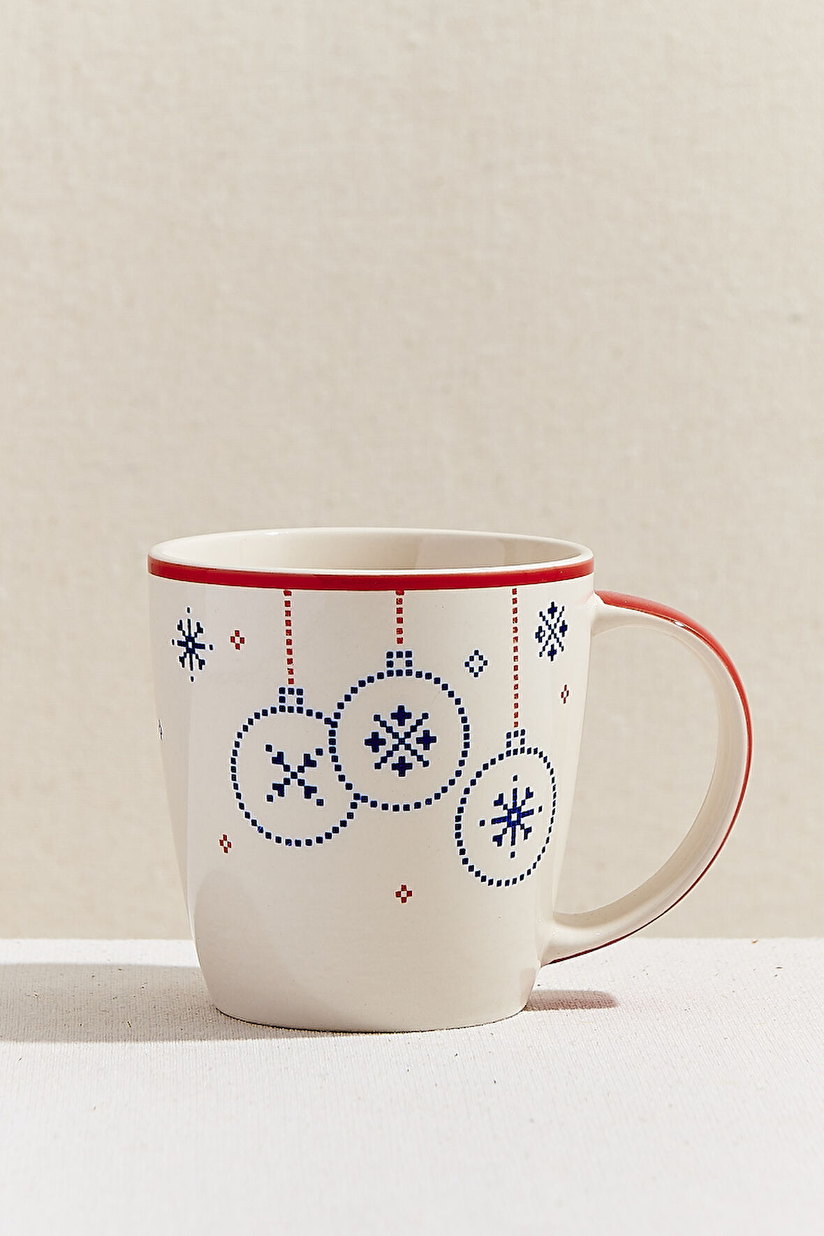 Kar Tanesi Seramik Kupa