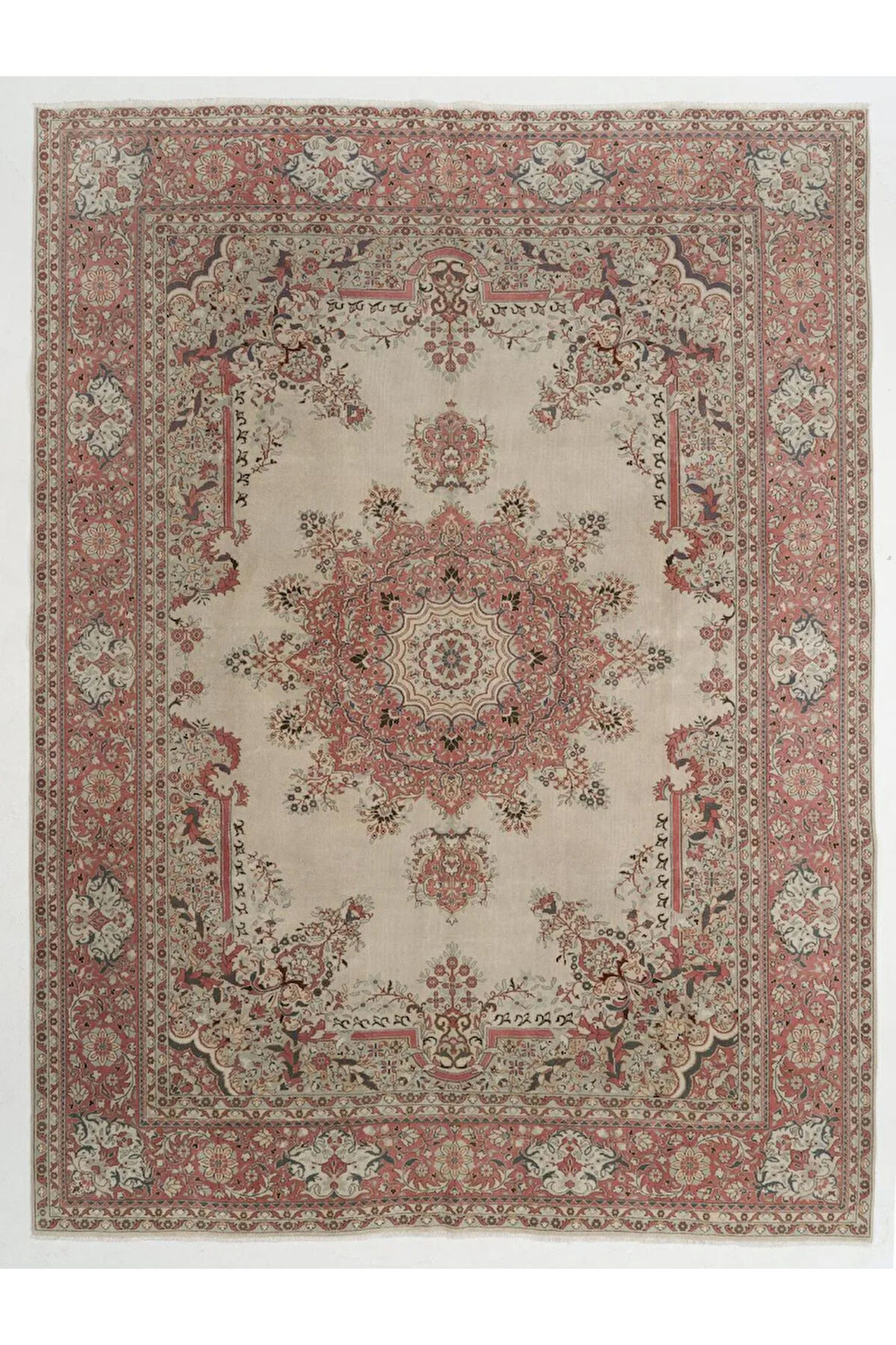 270x354 cm Olağanüstü Güzel El Yapımı Hereke Yün Halısı