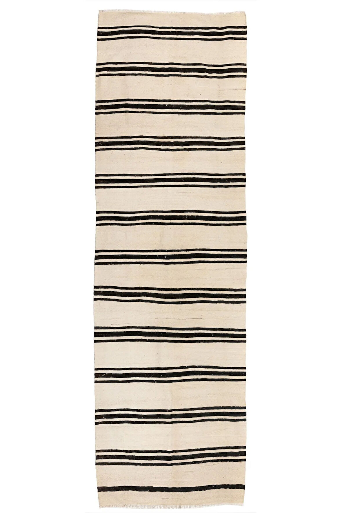 133x420 cm Krem ve Siyah Renklerinde Eski Çizgi Desenli Yolluk Kilim. %100 Yün. Çift Yönlü Kilim