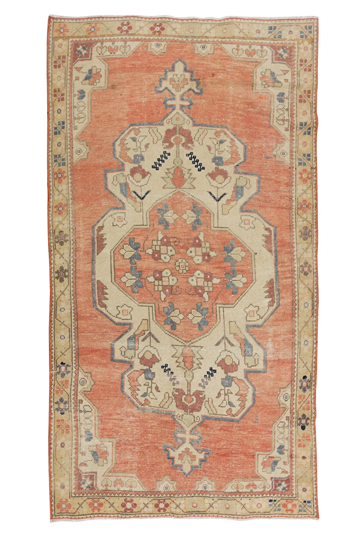 125x235 cm Kırmızı, Mavi ve Bej Renklerde Madalyon Desenli El Düğümlü Eski Alan Halısı