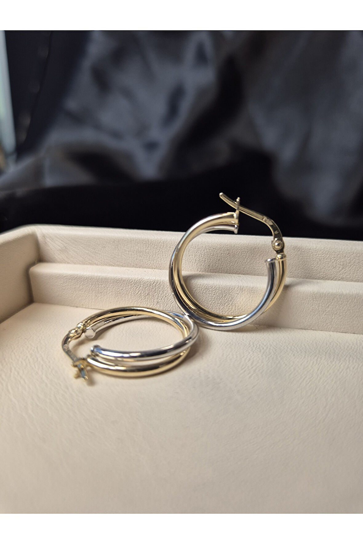 14 Ayar Altın Bombeli Ikili Halka Küpe Sarı-Beyaz 2 Cm