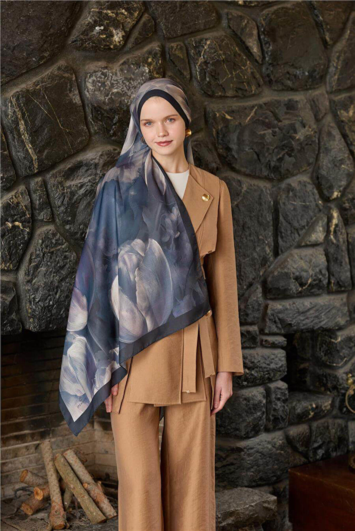 Siyah/Mor Winter Bloom Soft Şal