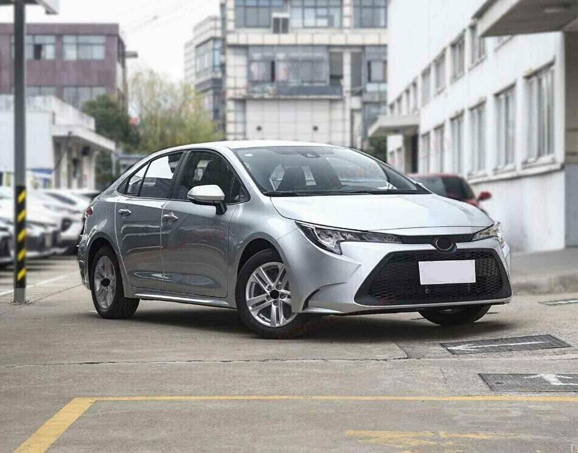 Toyota Corolla Cam Çerçevesi Siyah 8 parça Nikelajı Komple 2014-2018 araı modeller