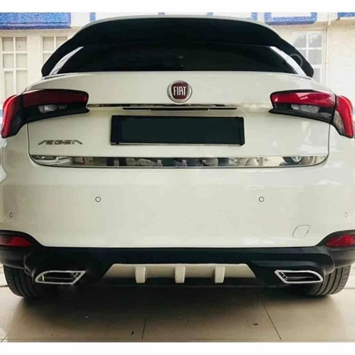 Fiat Egea Hb uyumlu üniversal difüzör Siyah tüm modeller