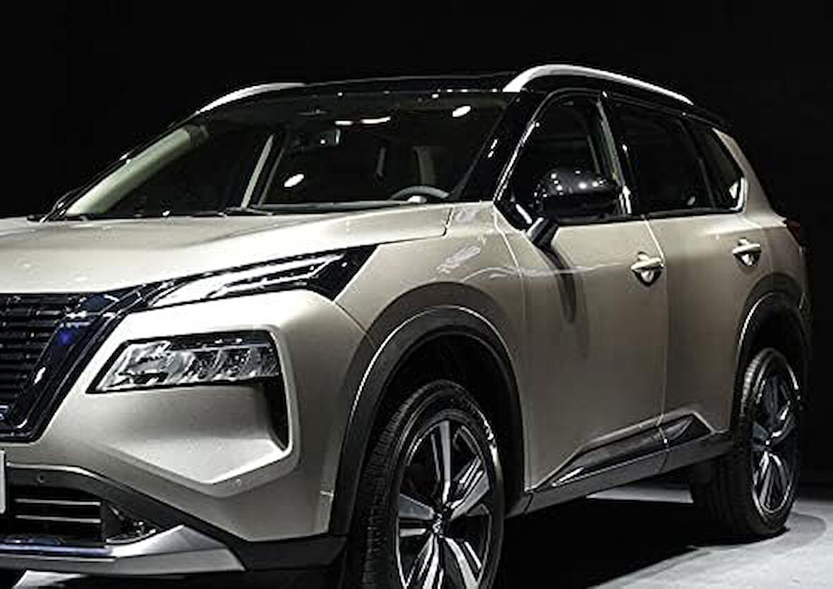 Nissan Qashqai tavan kenar rayı çıtası oem krom 2023+ sonrası uyumlu