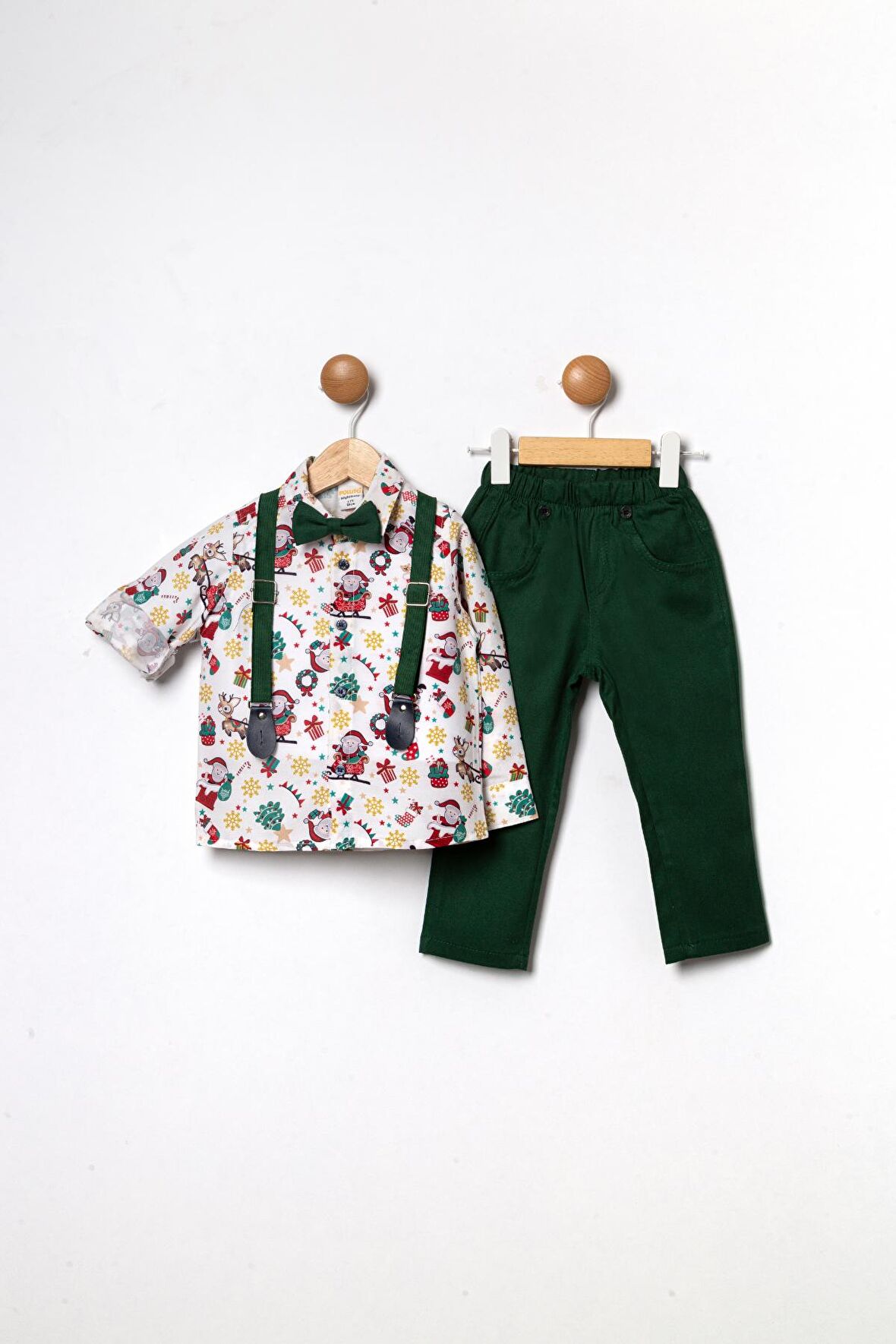 Erkek Çocuk Yılbaşı Temalı Beyaz Gömlek Gabardin Pantolon 4'lü Takım