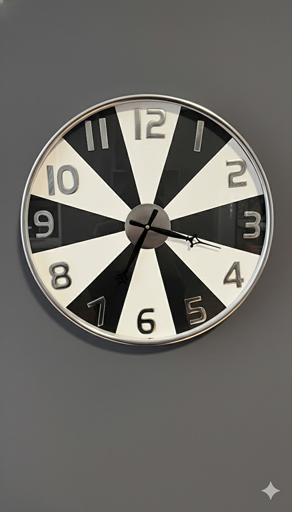 Dekoratif Duvar Saati