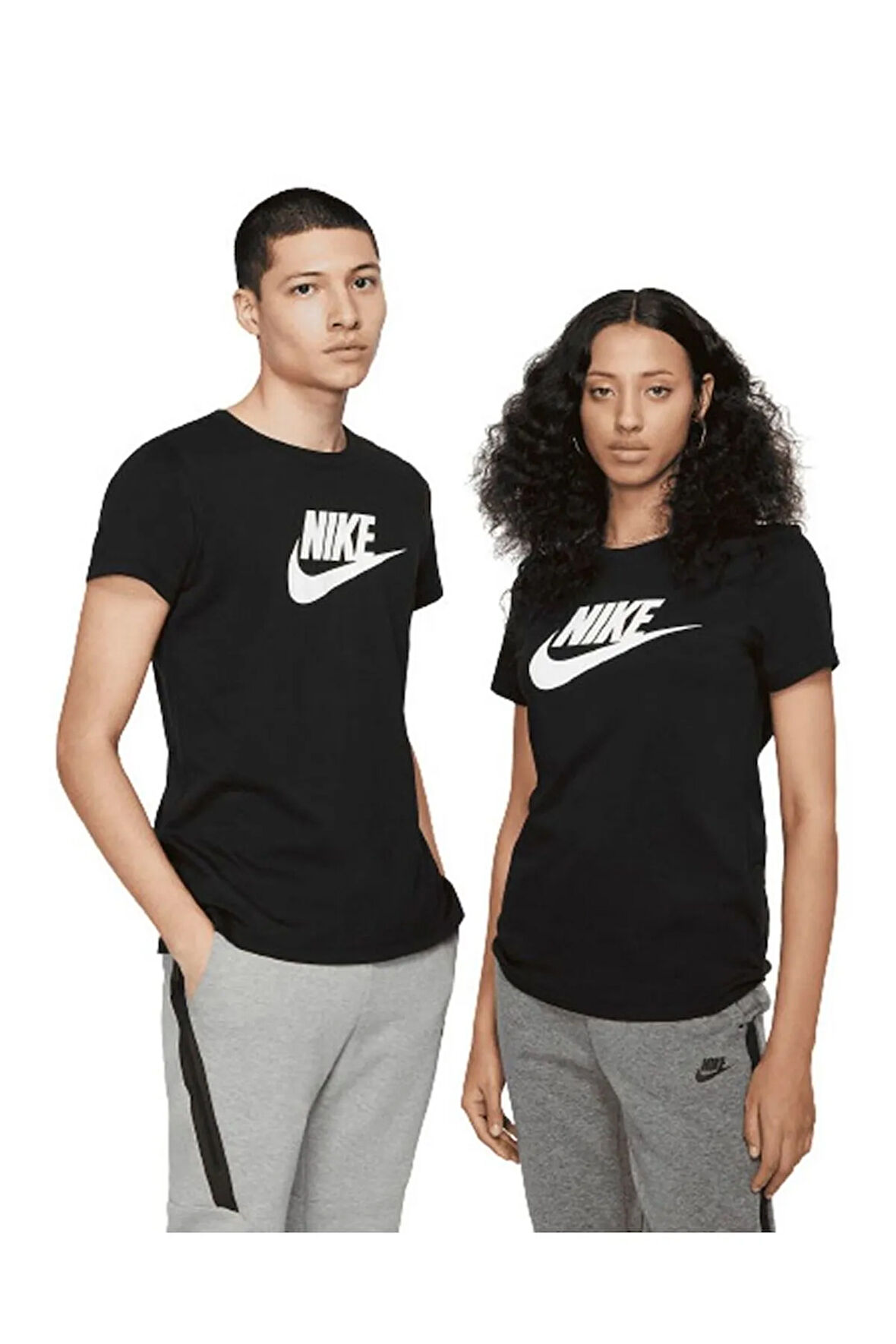 Sportswear Essential T-shirt At5464-010