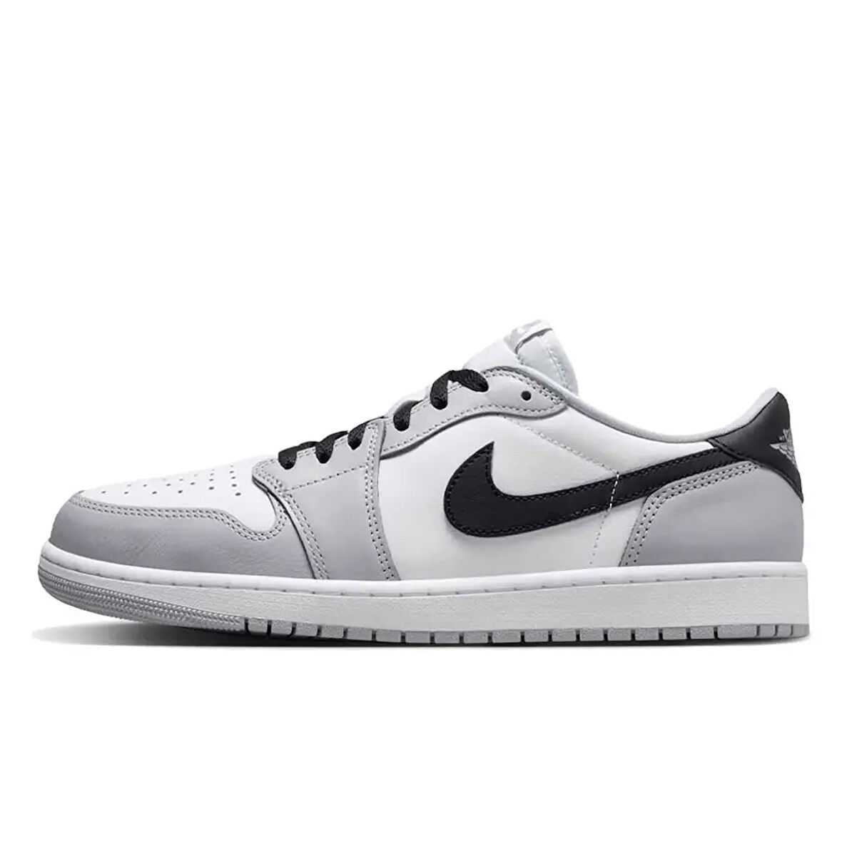 Wolf Grey and White   CZ0790-110