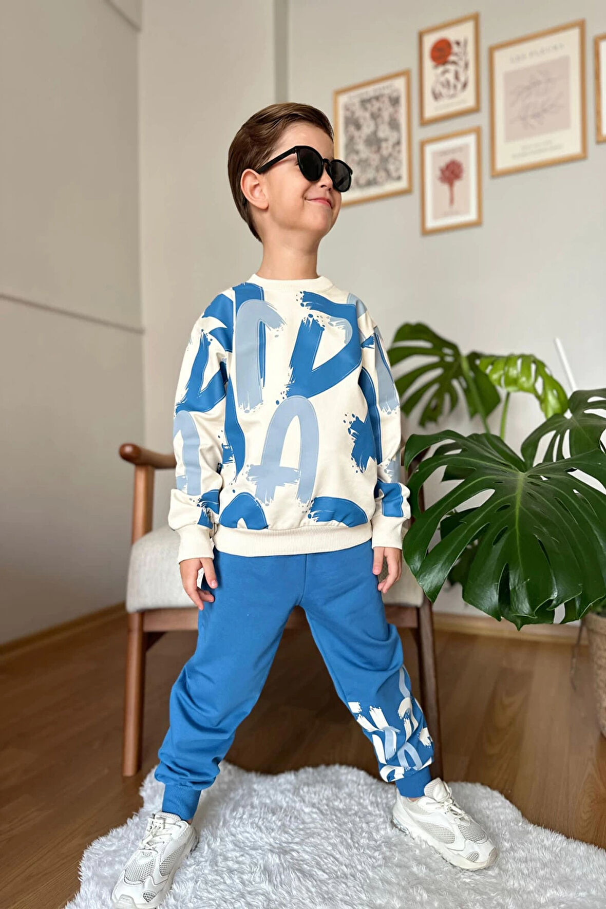 Harf Desenli Mavi Renk Erkek Çocuk Eşofman Takım