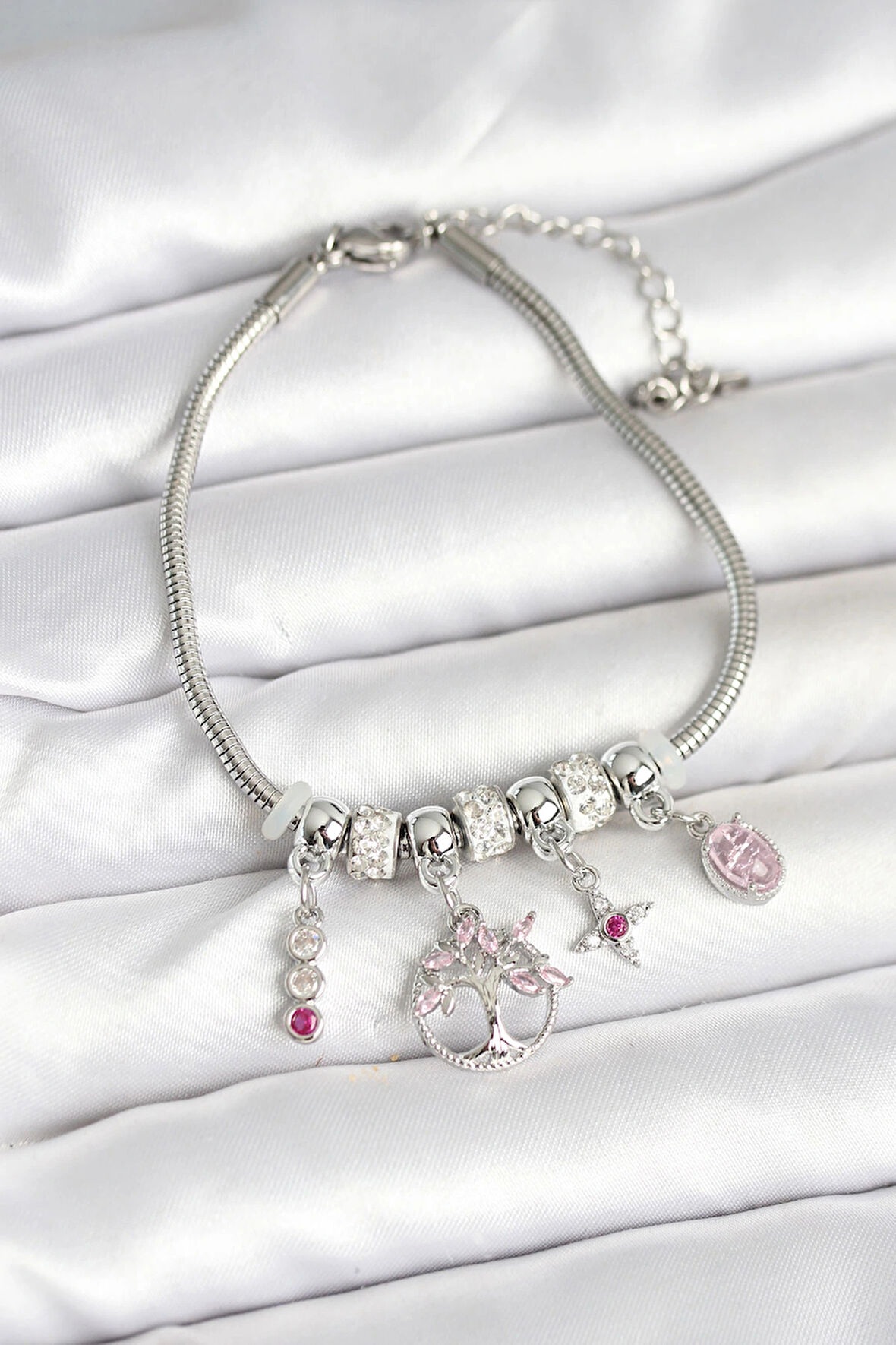 Pirinç Gümüş Renk Yaşam Ağacı Charmlı Kadın Bileklik