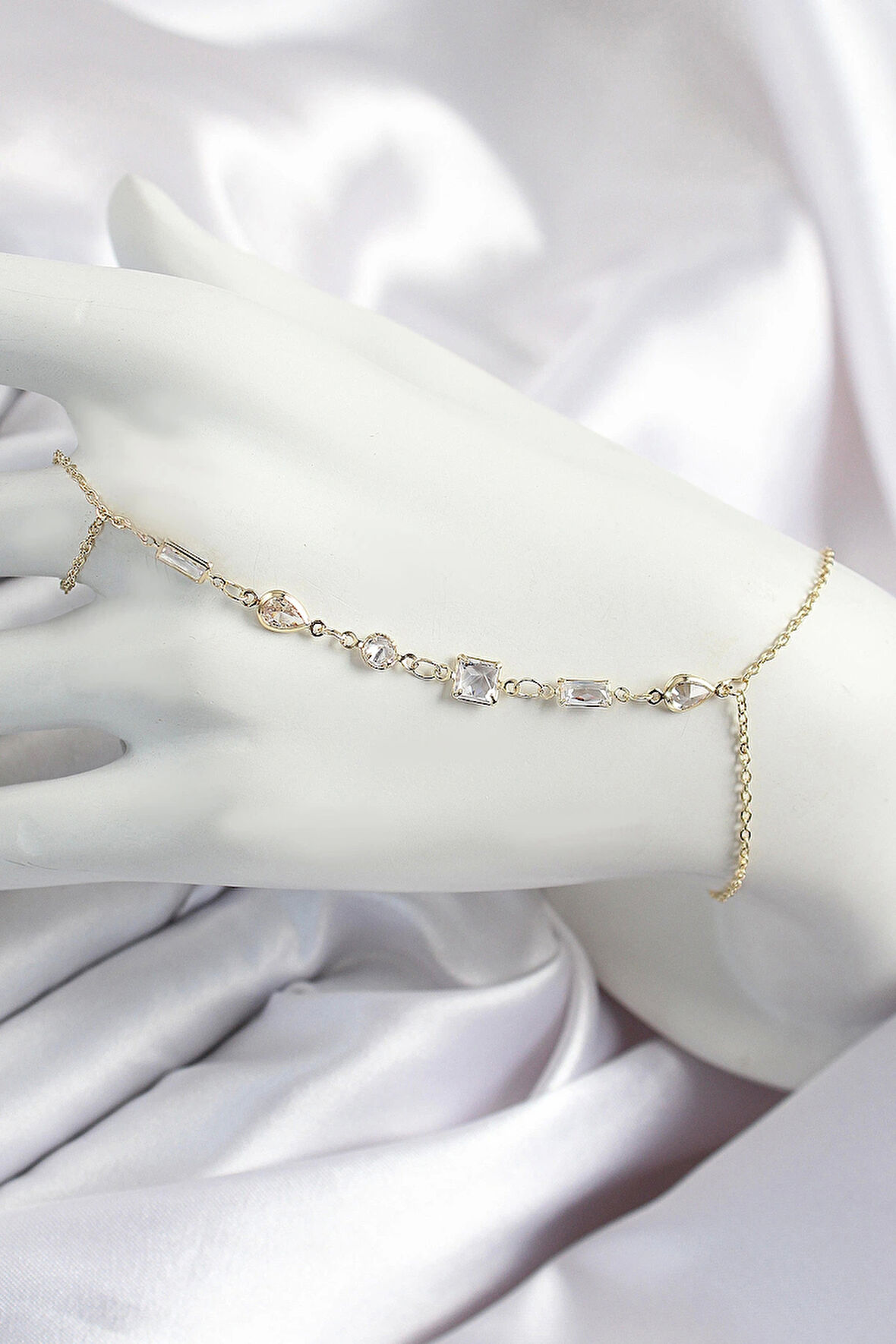 Pirinç Zirkon Taşlı Y Model Gold Renk Kadın Şahmeran