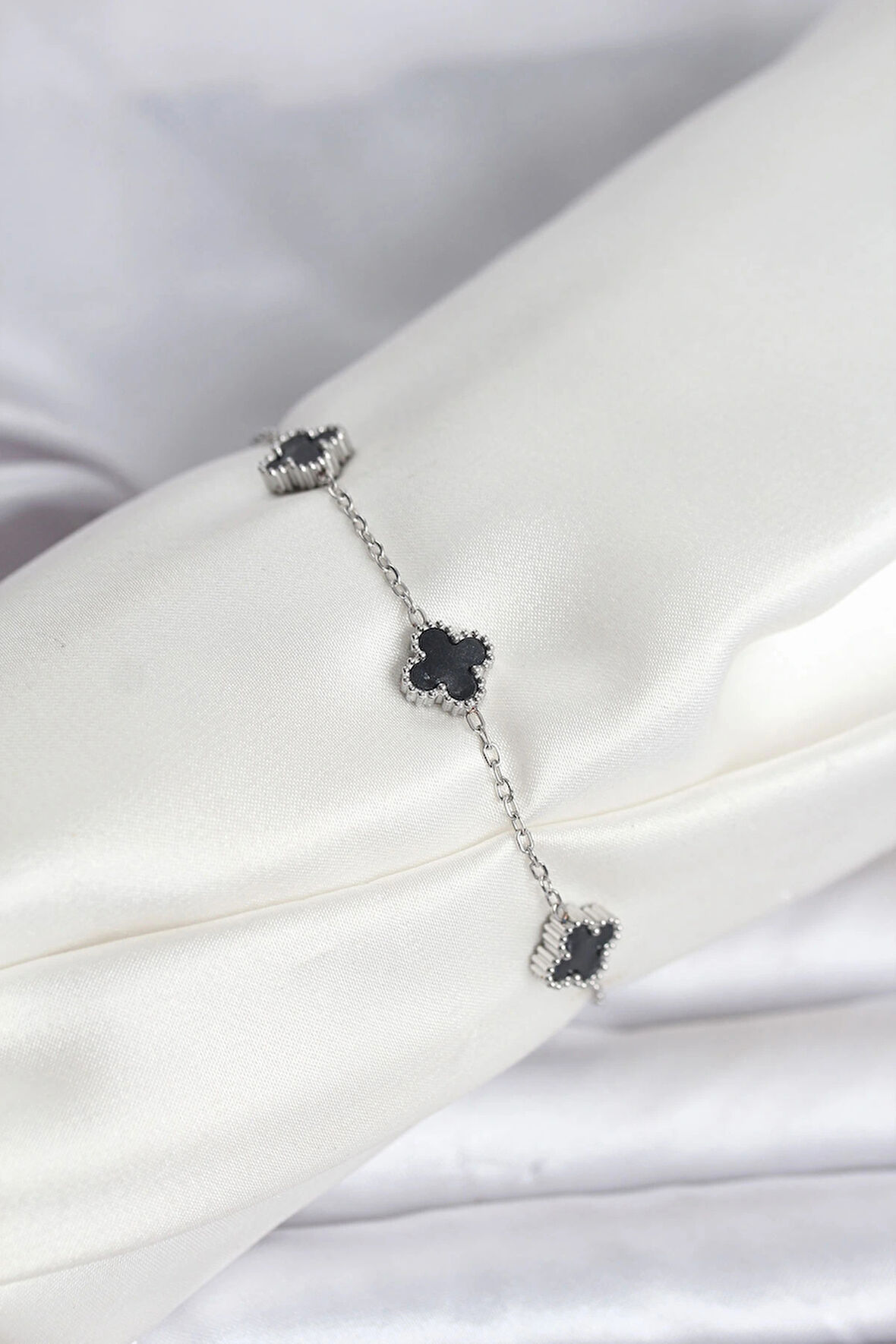 316L Çelik Gümüş Renk Siyah Baby Boy Yonca Bileklik