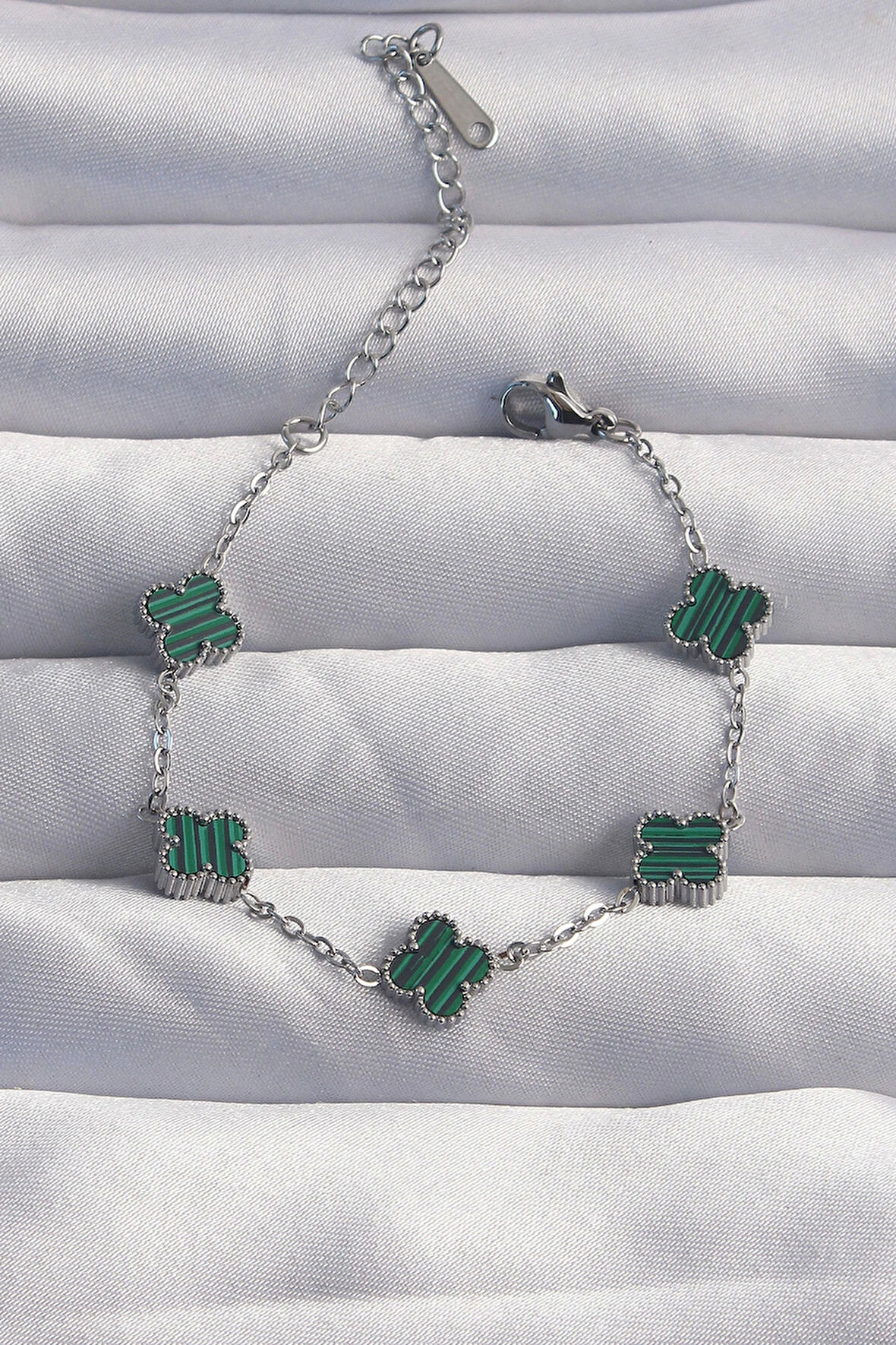 316L Çelik Baby Boy Gümüş Renk Çizgili Yeşil Mineli Yonca Bileklik