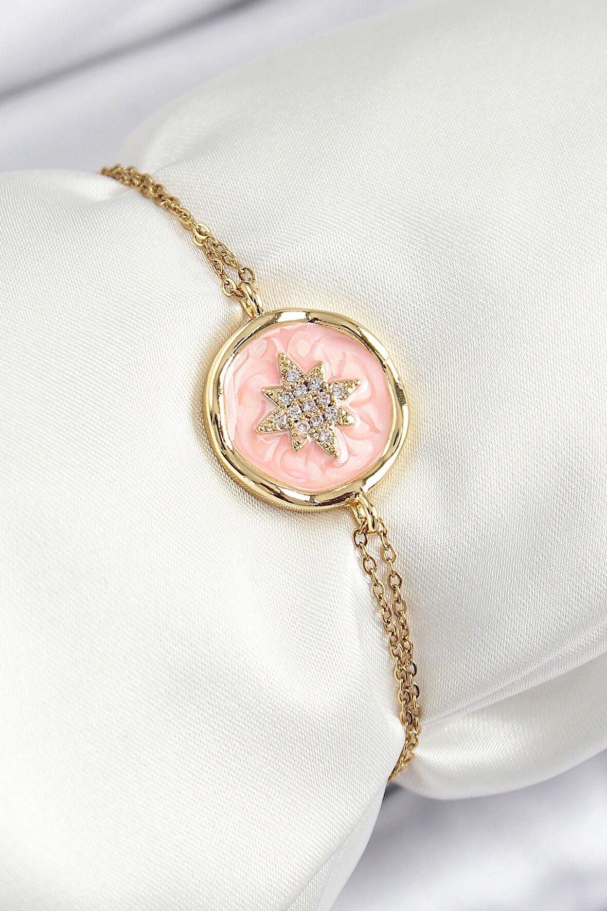 316L Çelik Zincir Pembe Mineli Sanatsal Portre Kuzey Yıldızı Model Gold Renk Kadın Bileklik