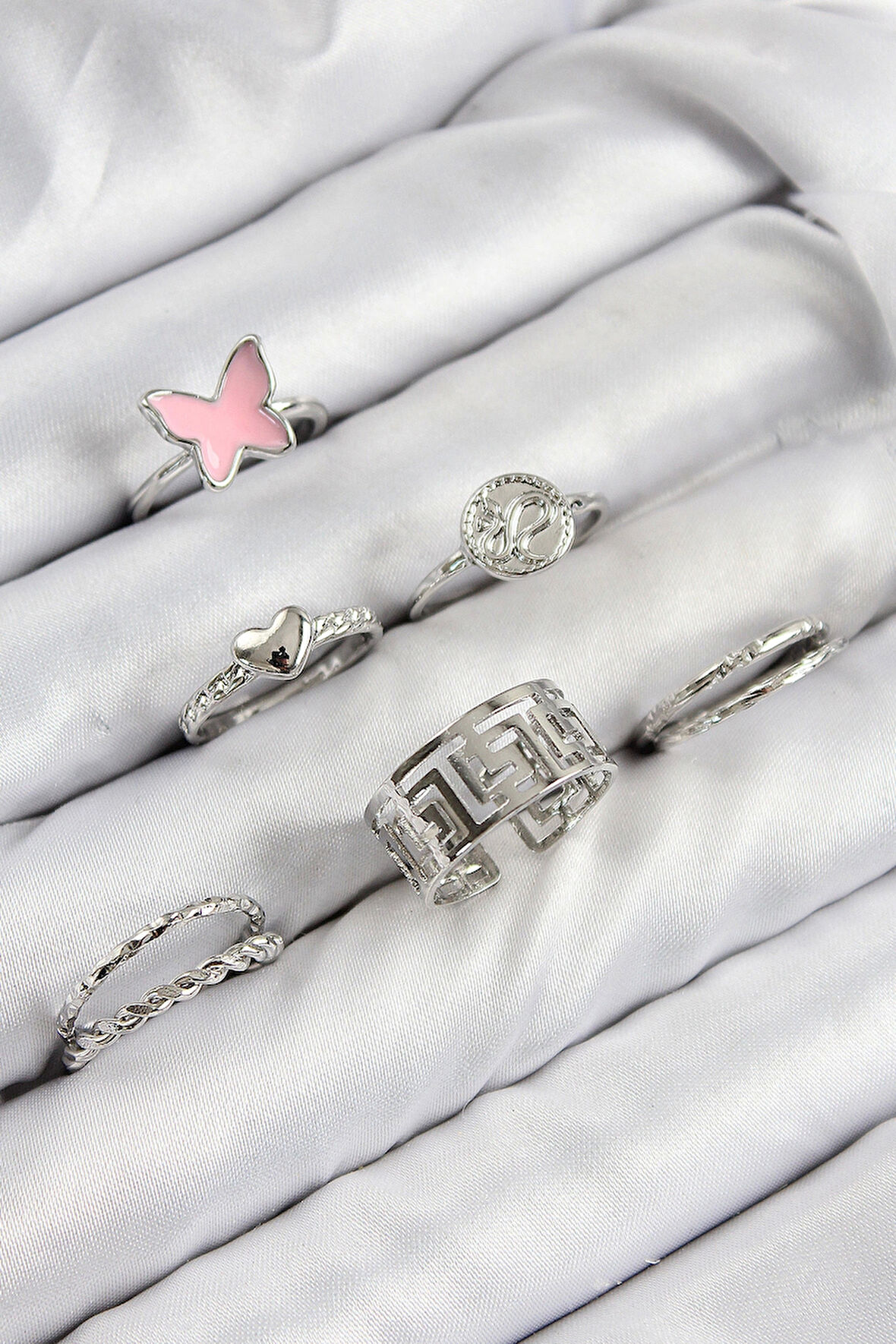 Pirinç Kelebek Ve Kalp Model Gümüş Renk Kadın Yüzük Kombin Set