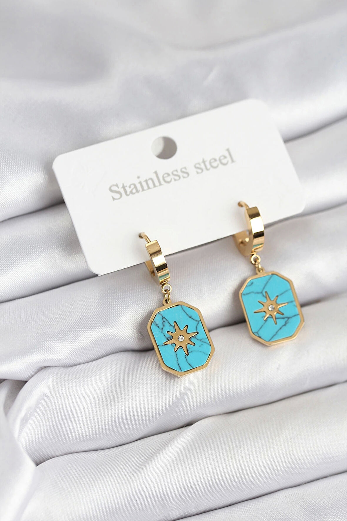 316L Çelik Gold Renk Kutup Yıldızı Model Kadın Küpe