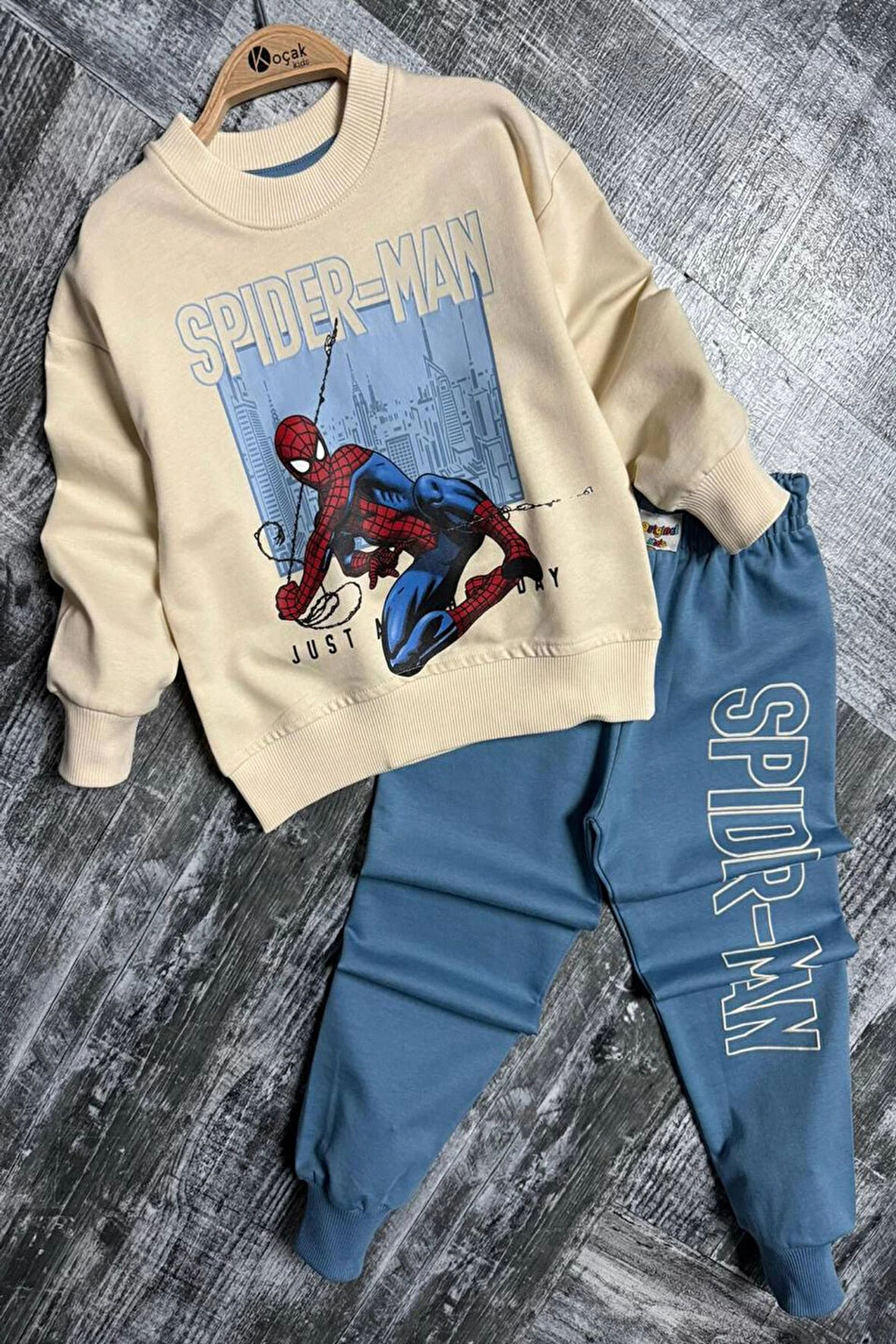 Örümcek Adam Mavi Renk Erkek Çocuk Eşofman Takım
