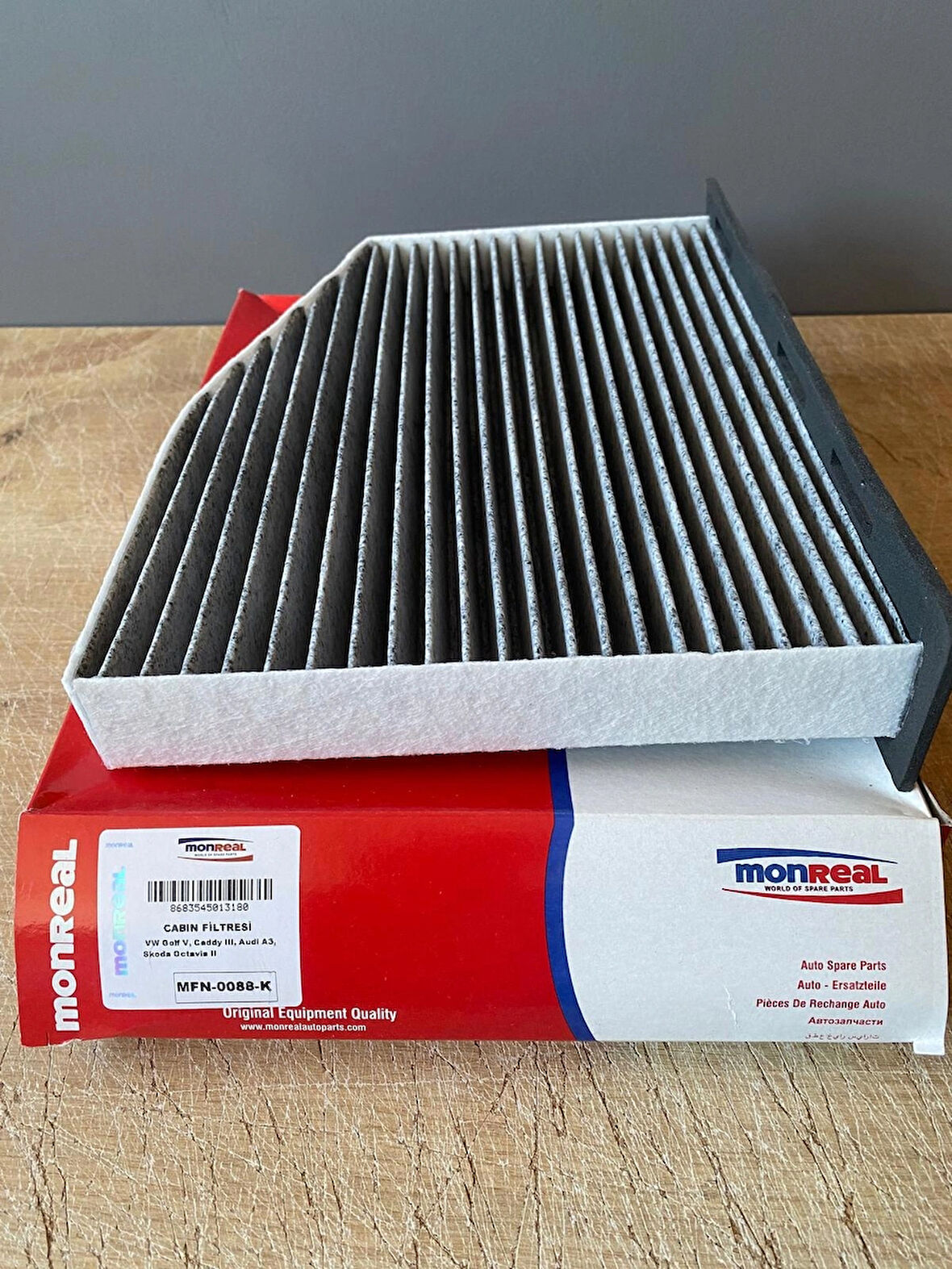 Monreal MFN-0088 Karbonlu Polen Filtresi PASSAT 1.6-2.0TDI CADDY TOLEDO LEON ALTEA A3 Q3 TT OCTAVIA YETI